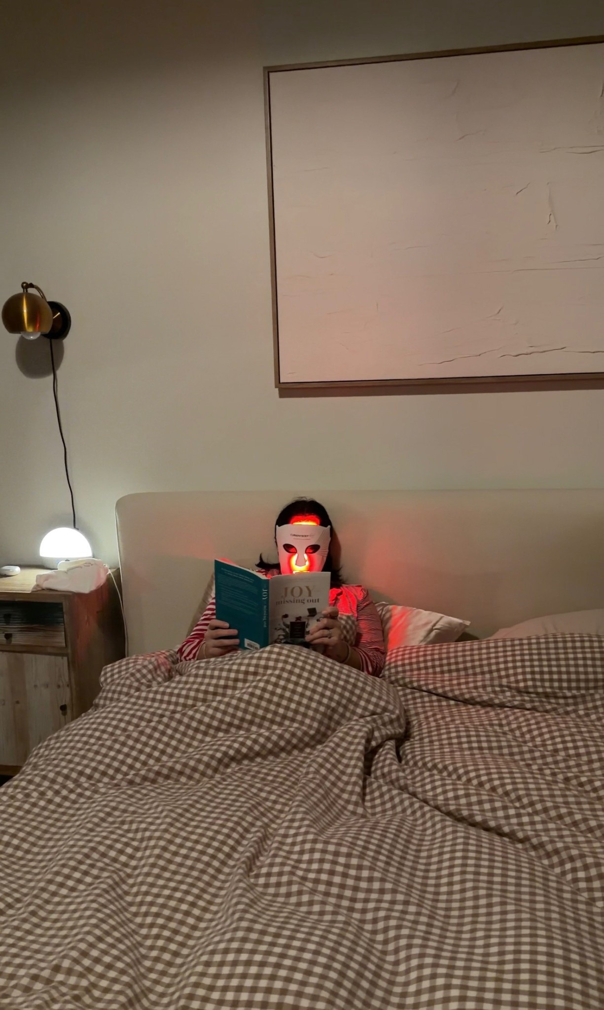 75 soft goal is to read before bed instead of scrolling! Adding 2-3x a week red light mask too! 

#LTKmomlife #LTKfitnessgoals #LTKselfcare