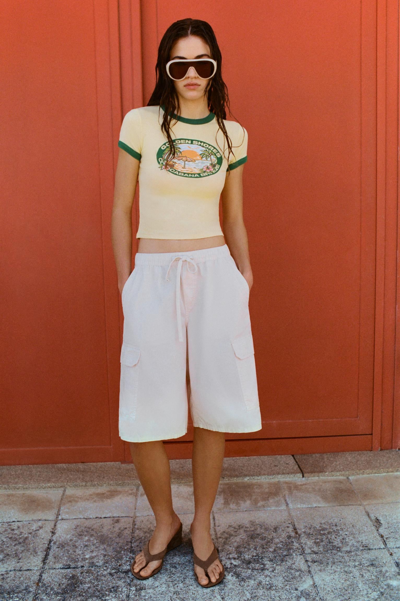 Cargo Bermuda shorts | Pull&Bear United Kingdom | PULL and BEAR UK