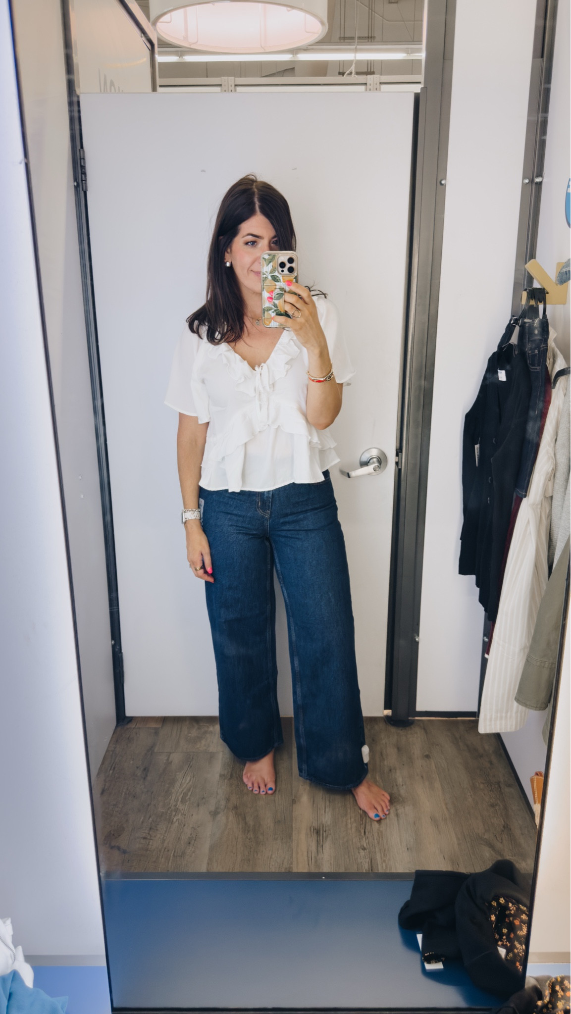 Old navy sale try on
In a medium ruffle blouse top and 6 short jeans


#LTKWorkwear #LTKMidsize #LTKSaleAlert
