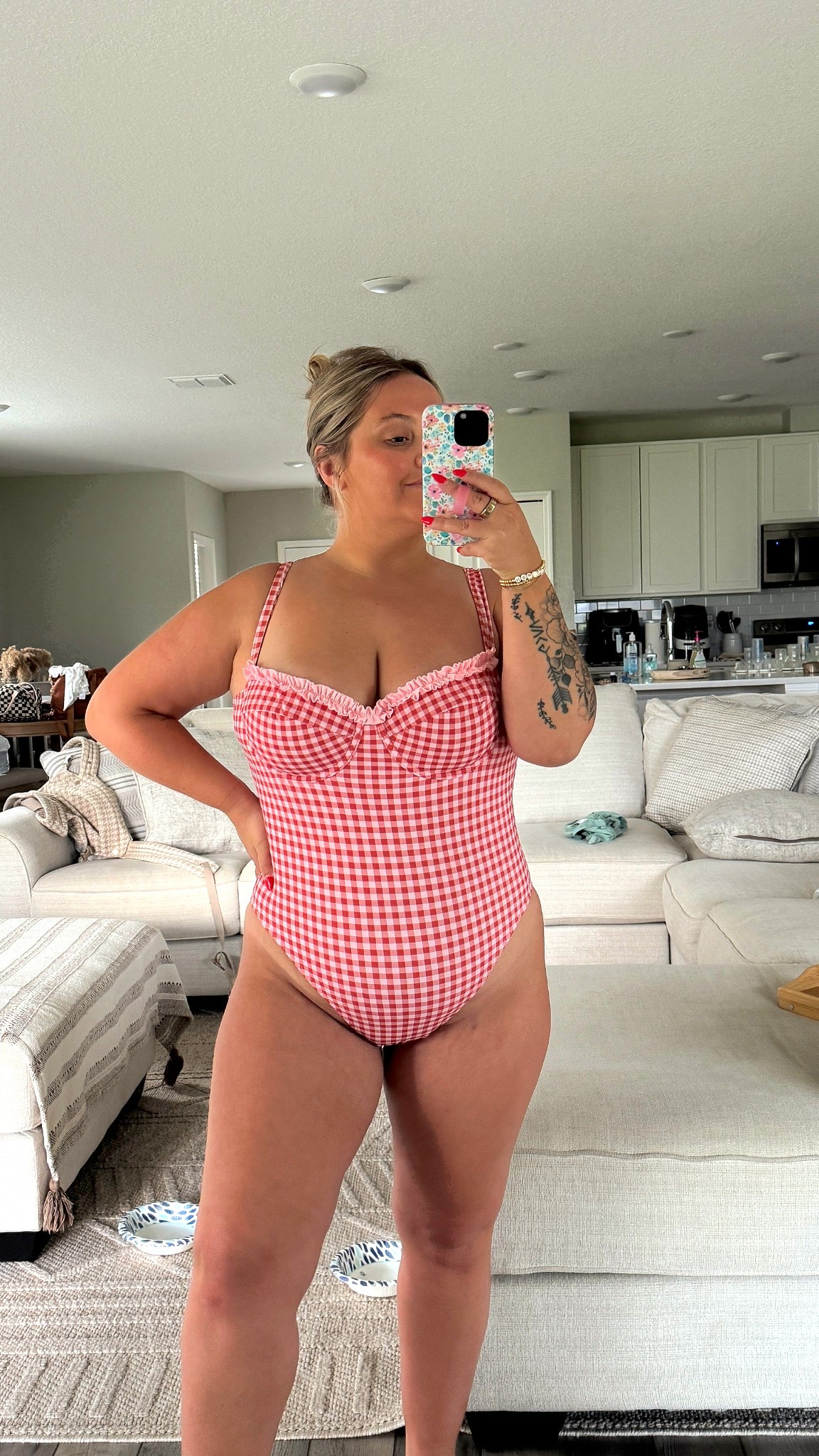 Living my best picnic-chic life in this gingham one-piece 💗 Fits like a dream, holds everything in, and still cute enough for poolside photos. Linking it on my LTK for you 🍓☀️ #LTKswim #LTKfinds

#LTKMidsize #LTKSwim