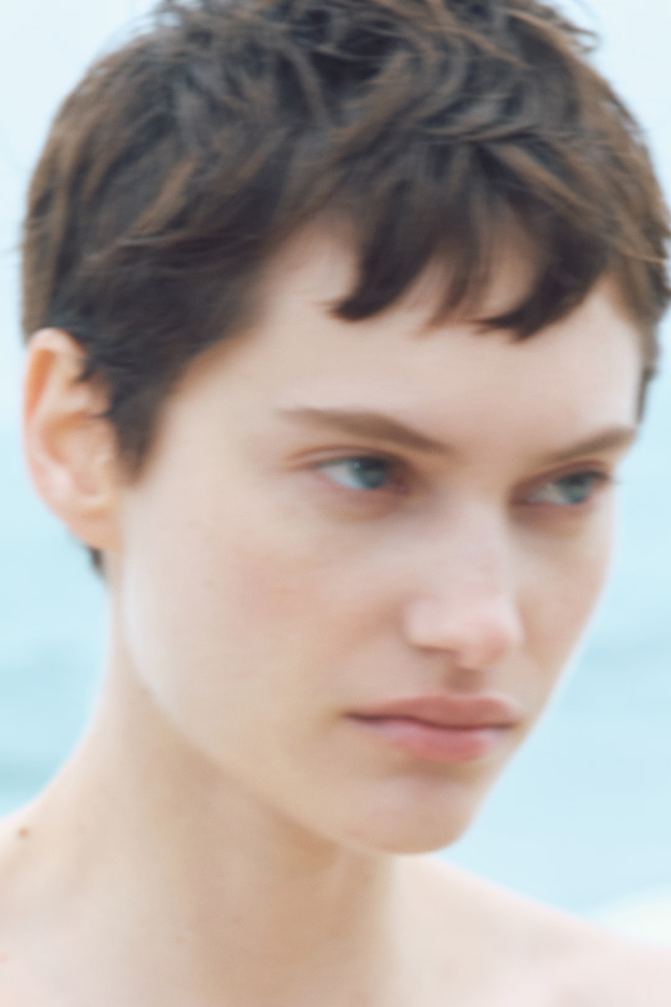 Linen-blend shirt | H&M (UK, MY, IN, SG, PH, TW, HK)