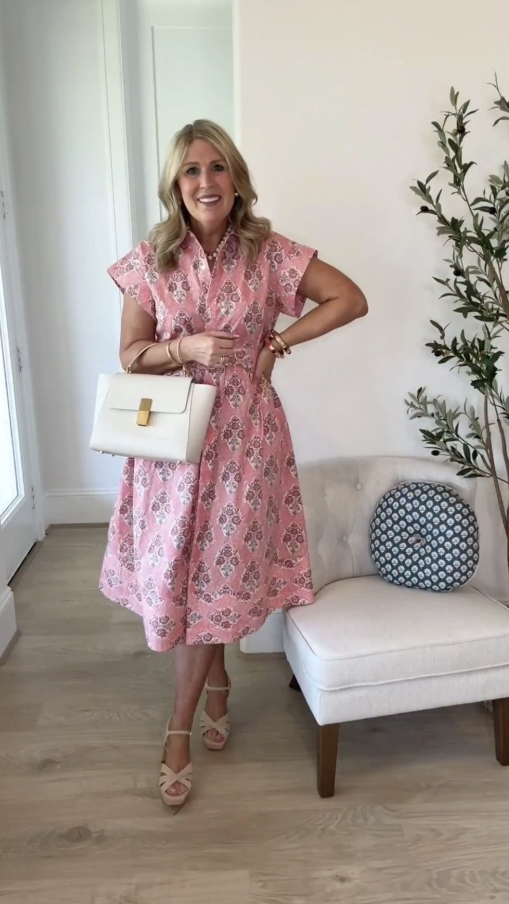 Cute Amazon dress runs tts. Comes with removable belt. Functional buttons up the front.
Under $50! ♥️

#LTKWatchNow #LTKSaleAlert #LTKFindsUnder50 #LTKBeauty #LTKShoeCrush #LTKMidsize  #LTKFindsUnder100 #LTKStyleTip #LTKTravel #LTKOver40 #LTKSeasonal #LTKWorkwear #LTKItBag #LTKootd #LTKWedding