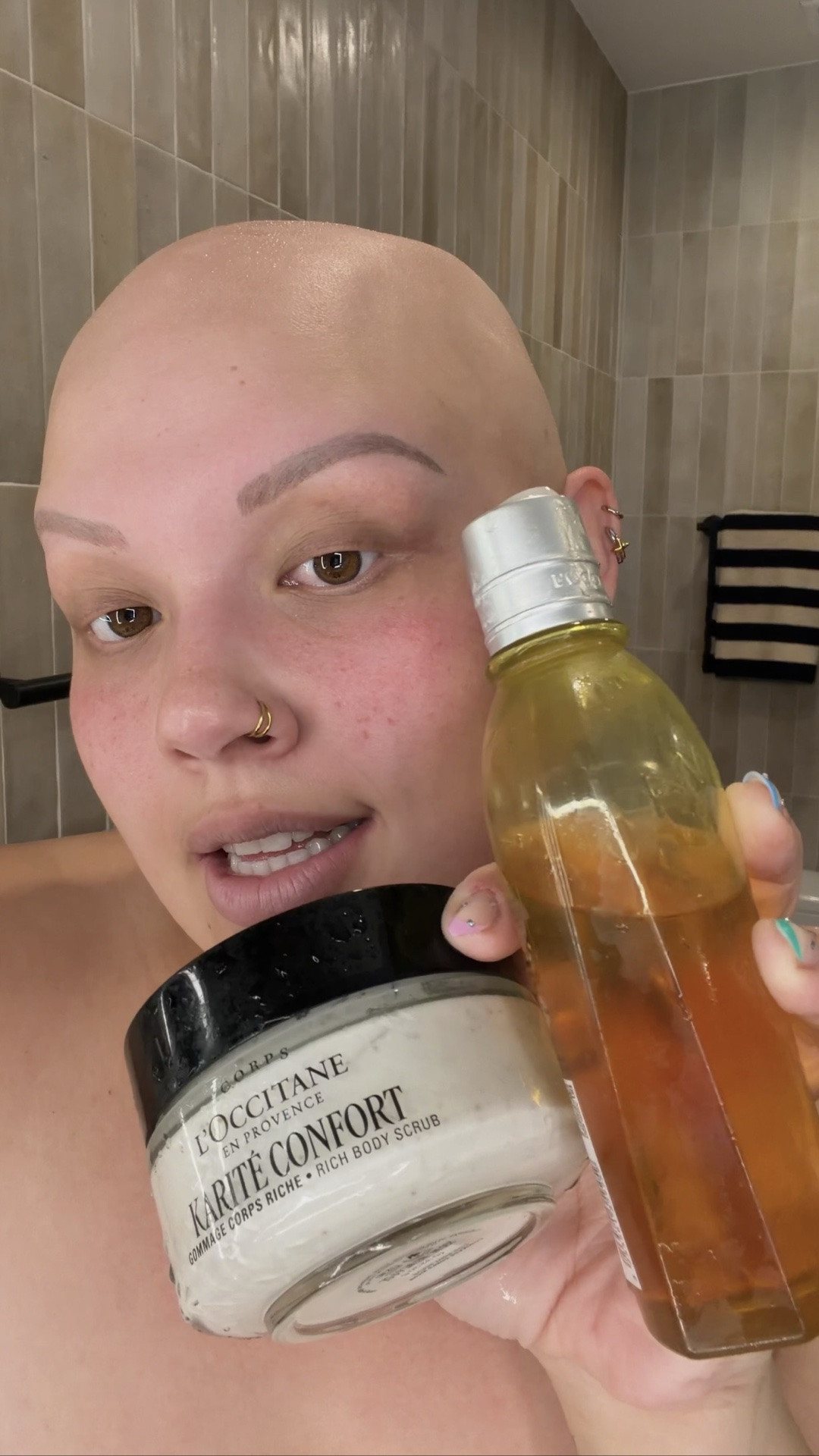 Clean girl shower routine to smell good all day 😌🚿🧼





Shower routine, shower products, skin care, self care, alopecia universalis, clean girl

#LTKMidsize #LTKstorytime #LTKselfcare