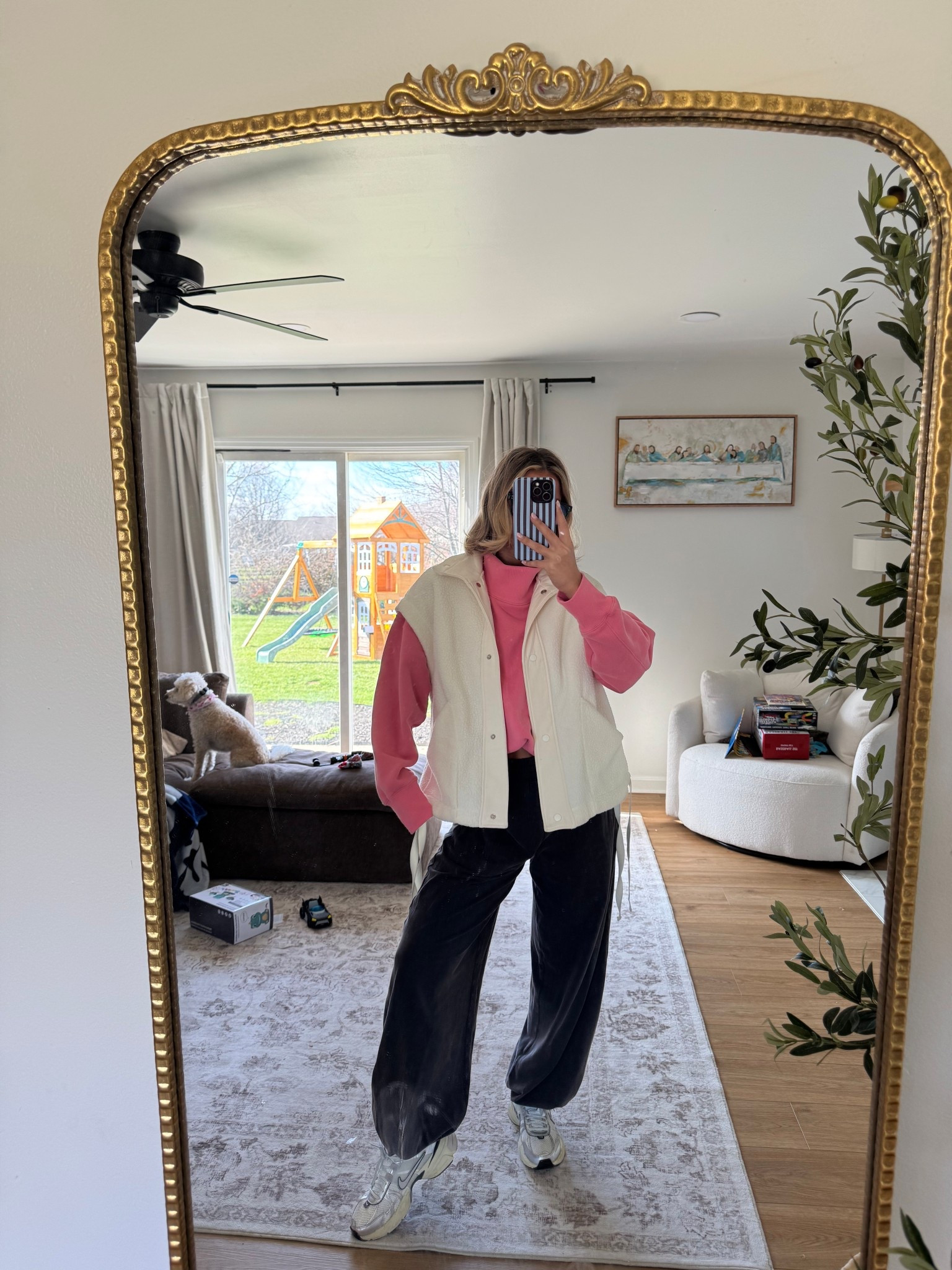 Comfy outfits 💞

#LTKSaleAlert #LTKmomlife #LTKootd