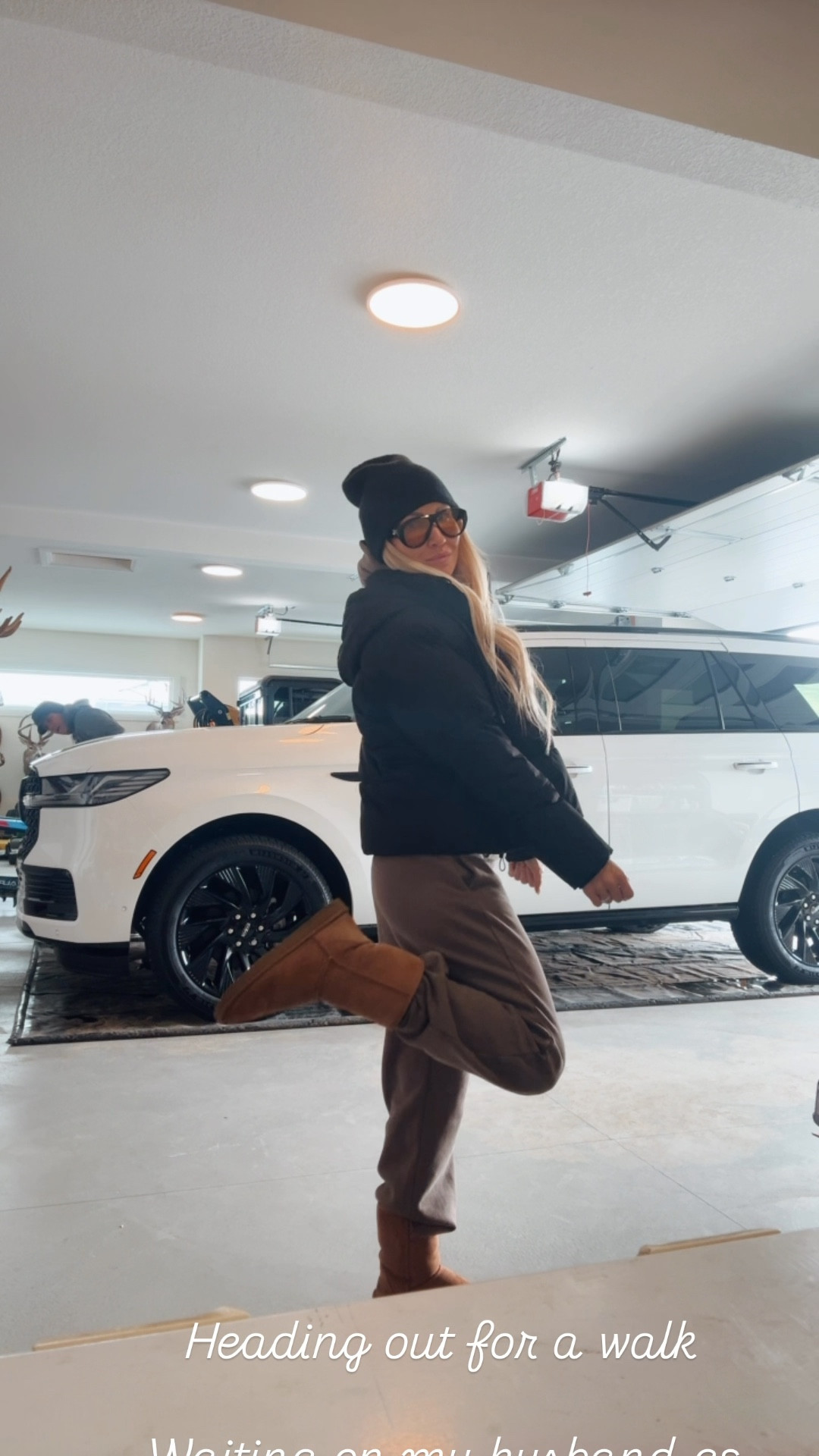 OOTD linking up what I could 

Can’t link the sweat suit but it’s from Zara and so is this puffer jacket! Both in small 👌

New one and sunglasses and boots I’ve linked for you 😘

#LTKcanada #LTKstyletip #LTKwinter