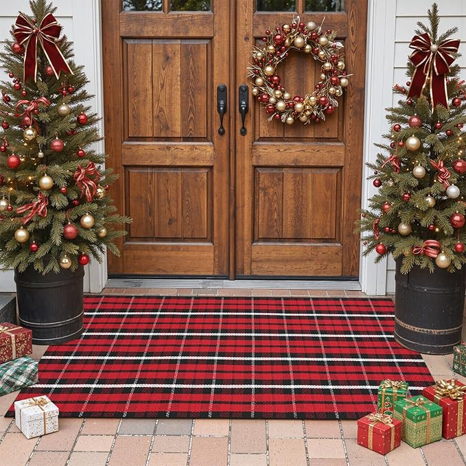 LEEVAN Christmas Outdoor Rug 2x4, Xmas Buffalo Plaid Washable Small Front Porch Door Mat, Black a... | Amazon (US)