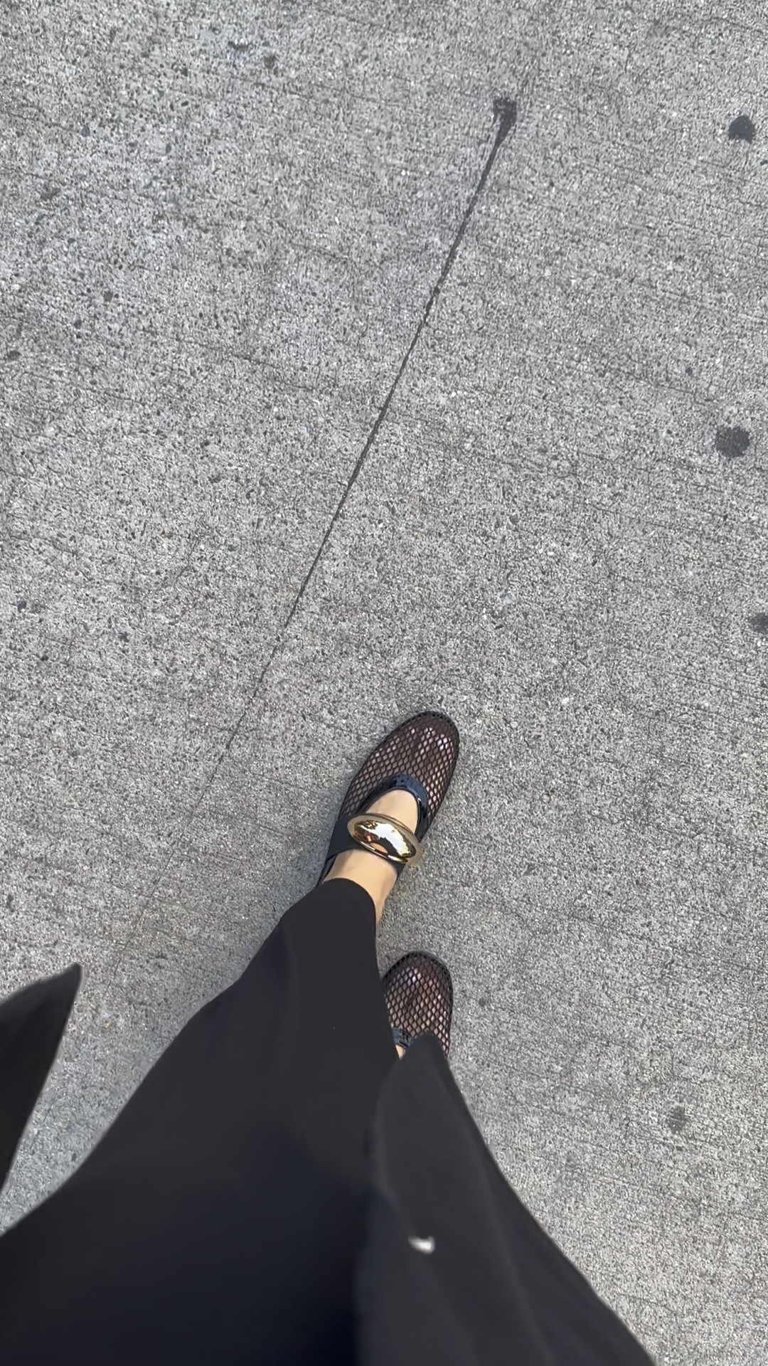 I was so surprised with these little flats. They are comfortable and I was on my feet all day. I got my normal size and they are such an easy transitional flat  

#LTKWorkwear #LTKSeasonal #LTKVideo