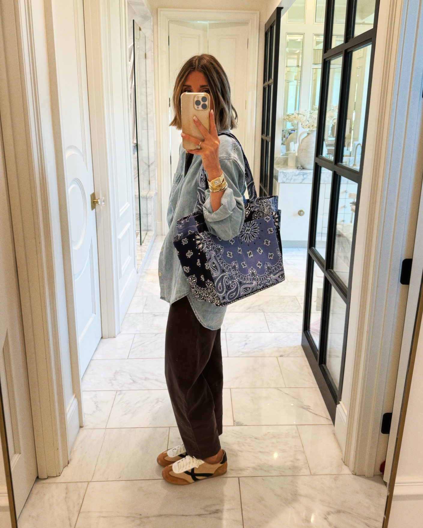 Another way to style these Paige pants for fall! I’m wearing size small in the shirt and size 25 in the pants, fits TTS. They’re on sale for 25% off!

#LTKootd #LTKSeasonal