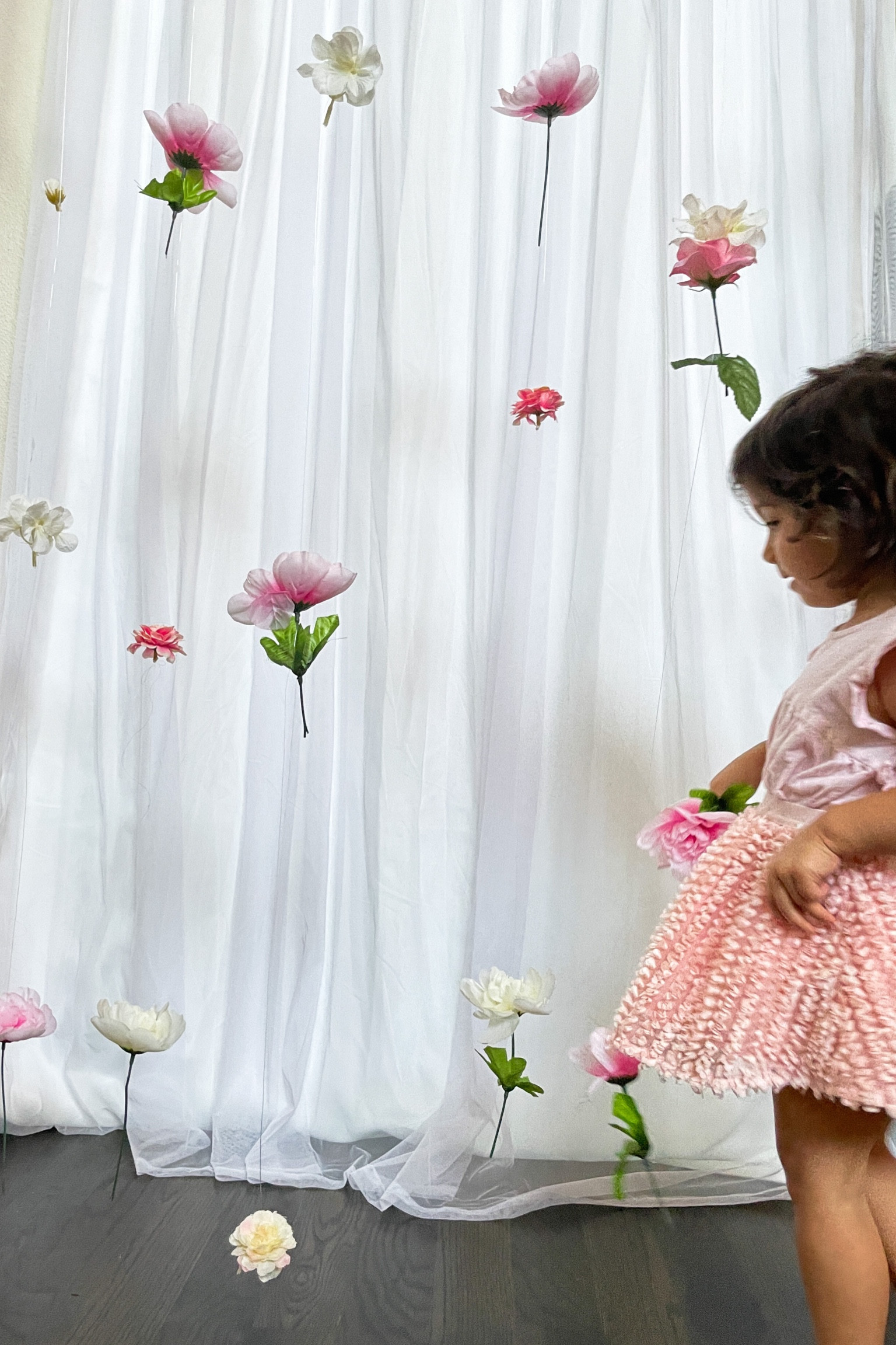 A mini photoshoot💖 
This Backdrop  was soo easy to make! 
Listed all the materials I used  

#LTKGiftGuide #LTKSeasonal #LTKfamily