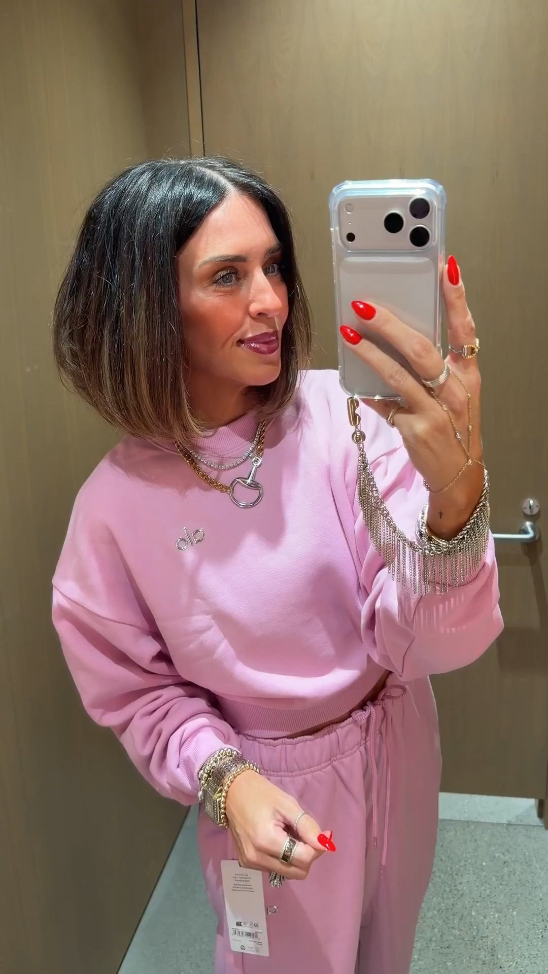 Alo’s new color is to die for 🩷



#LTKmomlife #LTKValentine #LTKfitnessgoals