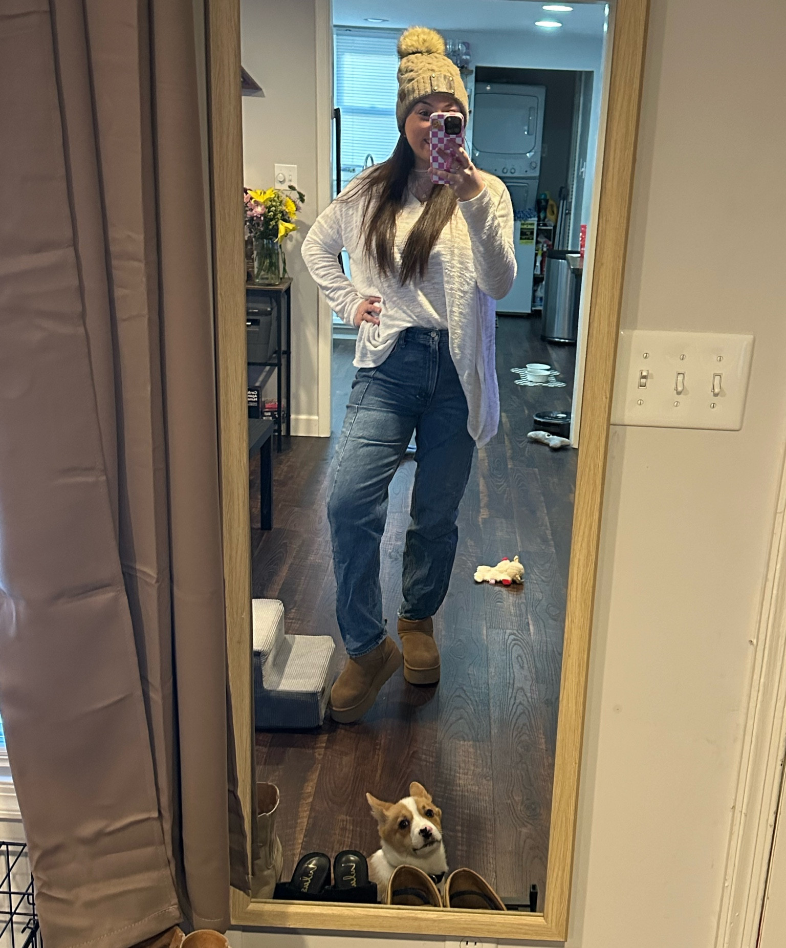 OOTD. outfit of the day. casual outfit. Running errands outfit. #abercrombiejeans #uggplatforms hat & tunic from a local boutique called Peacaloo! 

#LTKstyletip