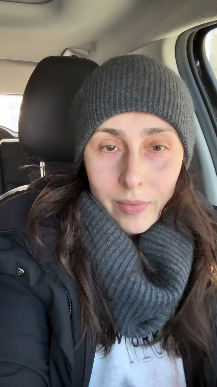 And the Winter BFF Award goes to… 🏆 This hat-scarf duo is absolute perfection! I’ve had a long-standing love affair with charcoal grey hats, and this one is pure cashmere bliss. The neck warmer? Possibly my favorite scarf purchase ever. It’s so chic, effortless to wear, drapes beautifully, and keeps you cozy and snug. Truly couldn’t love it more!



#LTKGiftGuide #LTKFindsUnder100 #LTKSeasonal