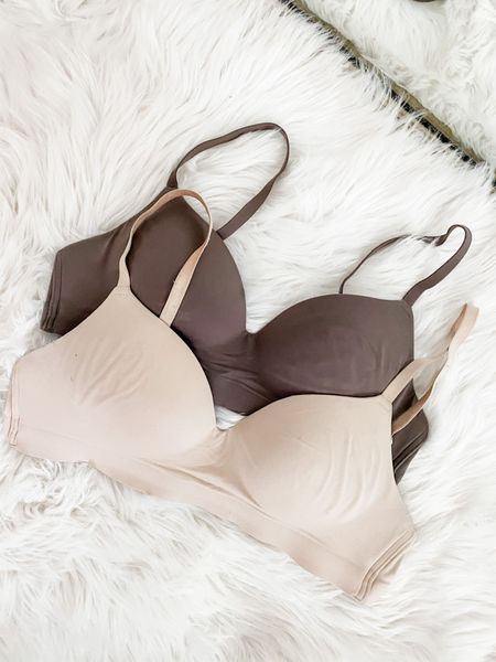 My favorite bra ever! I have been wearing it for years & it’s on sale this weekend for $29!

Loverly Grey, wireless bra, Soma finds 

#LTKSaleAlert