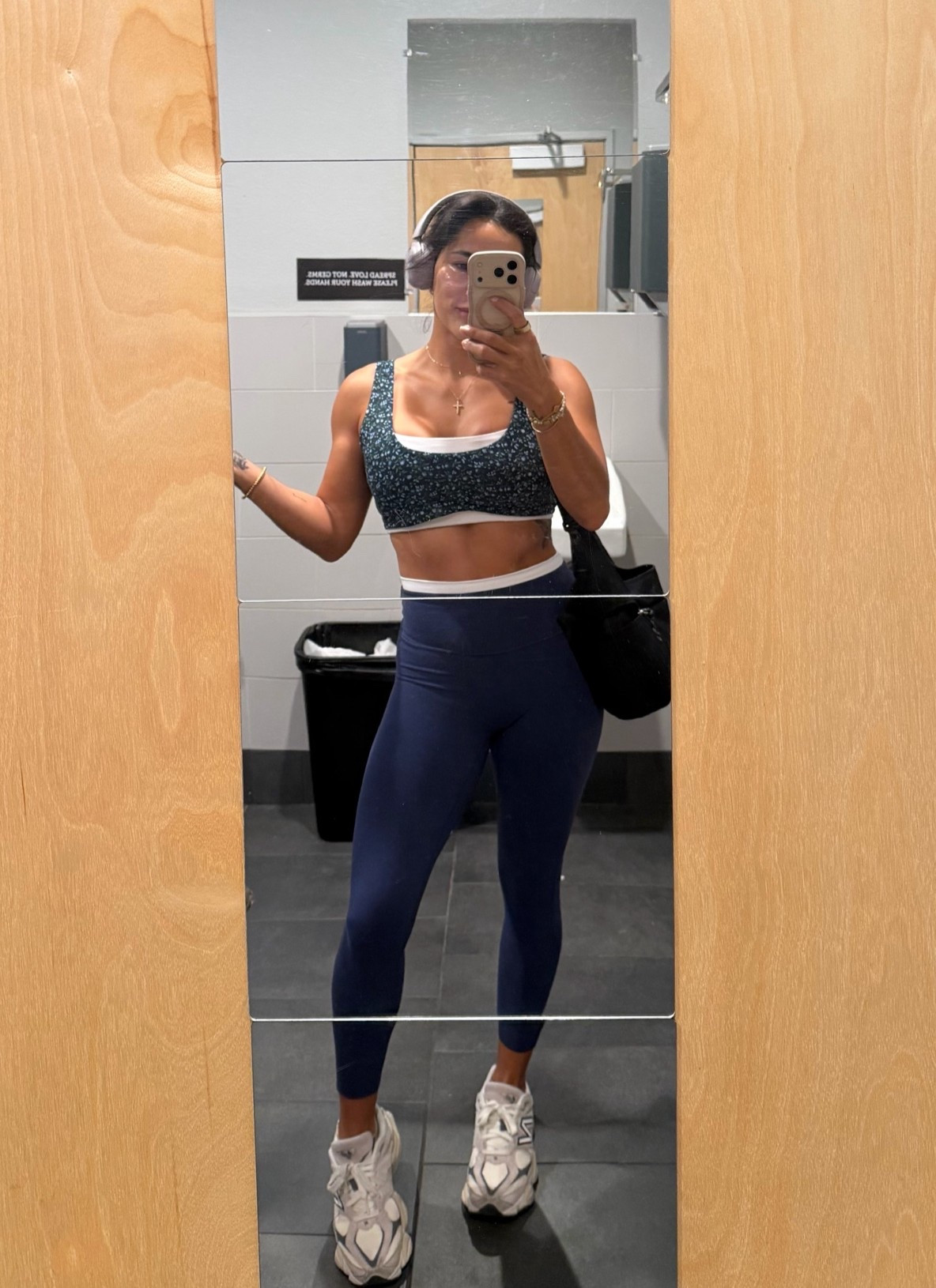 YPB favorite set use code AFLTK for 20% off 🚨 @abercrombie #abercrombie 

Athletic wear, active wear

#LTKxAbercrombie #LTKootd #LTKPetite