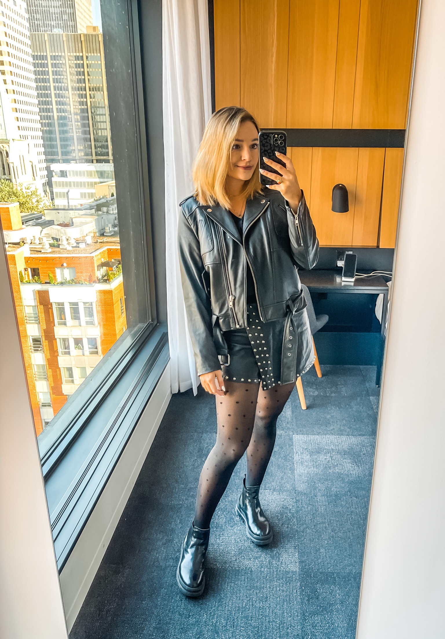 Montréal vibes 🖤 

#LTKunder50 #LTKtravel #LTKunder100