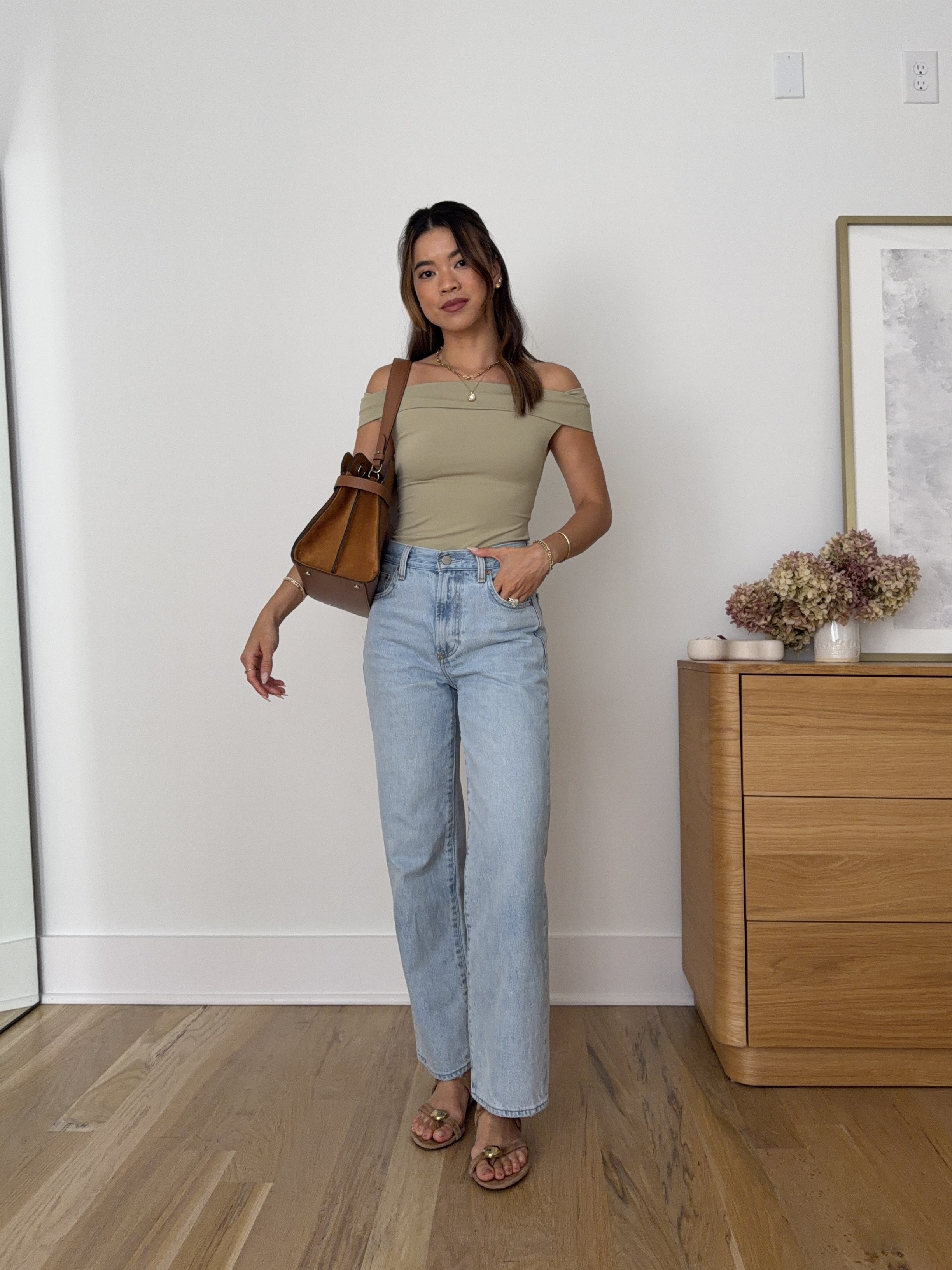 Are you looking for petite friendly denim? These @Aritzia jeans fit perfectly on me (I’m 5’2)!

Sizing info:
• Aritzia Original Contour Ravish Top (Size XS in Martini Olive)
• Aritzia Denim Forum The Farrah Hi-Rise Wide Ankle Jean (Size 23 in 15 yrs brl thr bleu) 

Aritzia best sellers, best pieces from Aritzia for petite, Aritzia denim for petite, what pants from Aritzia will fit if youre petite, Petite style guide, how to dress if you’re petite, Petite style, petite fashion, mom outfit, mom style, petite pants, petite outfit ideas, petite outfits, best pants for petite, petite denim, spring style, spring outfits, beach outfits, spring break, vacation outfits, Aritzia denim for petite, Aritzia try on,

#LTKootd #LTKSeasonal #LTKPetite