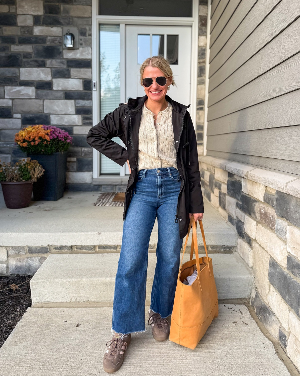 I wore this outfit to my kids trunk or treat at school! This jacket is the perfect layer for fall!