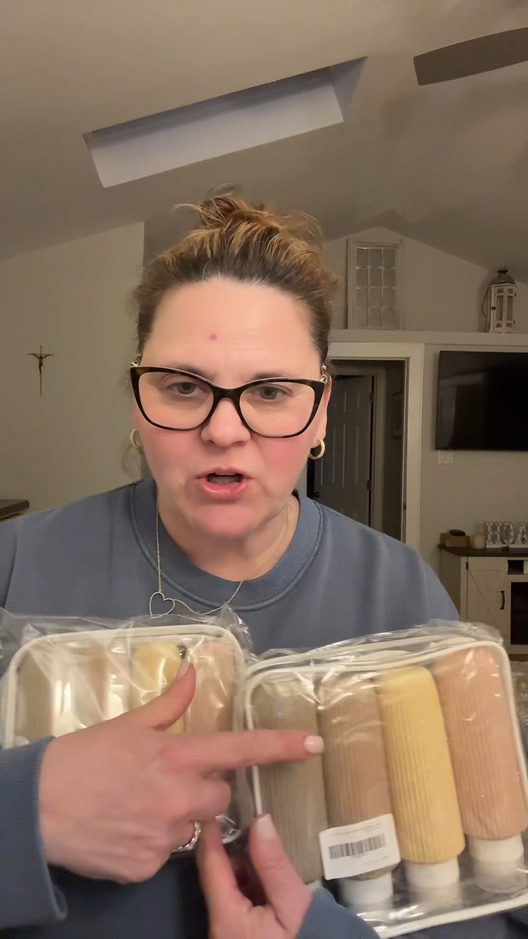 Some of my travel must haves and items I packed for Florida  