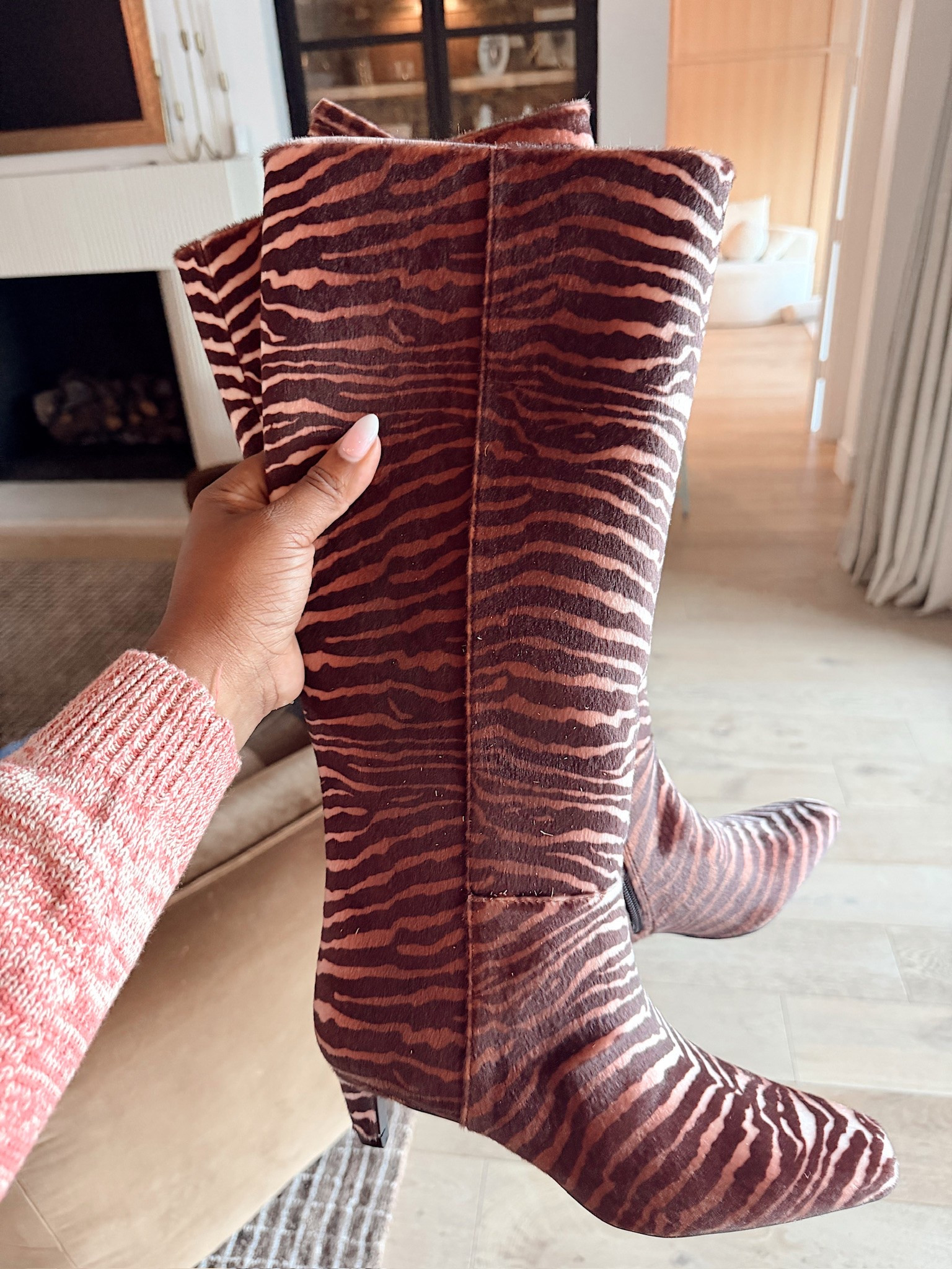 These Walmart boots look stunning!!! 🙌🏾

#LTKSeasonal #LTKMidsize