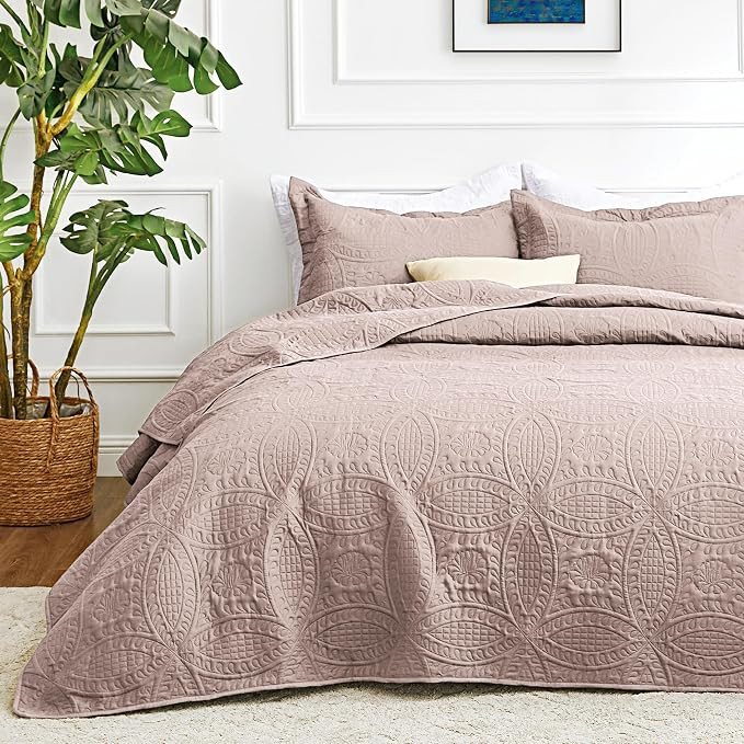 Love's cabin Quilts for Queen Bed Burlwood Bedspreads Bedding Set - Lightweight Bedspread Comfort... | Amazon (US)