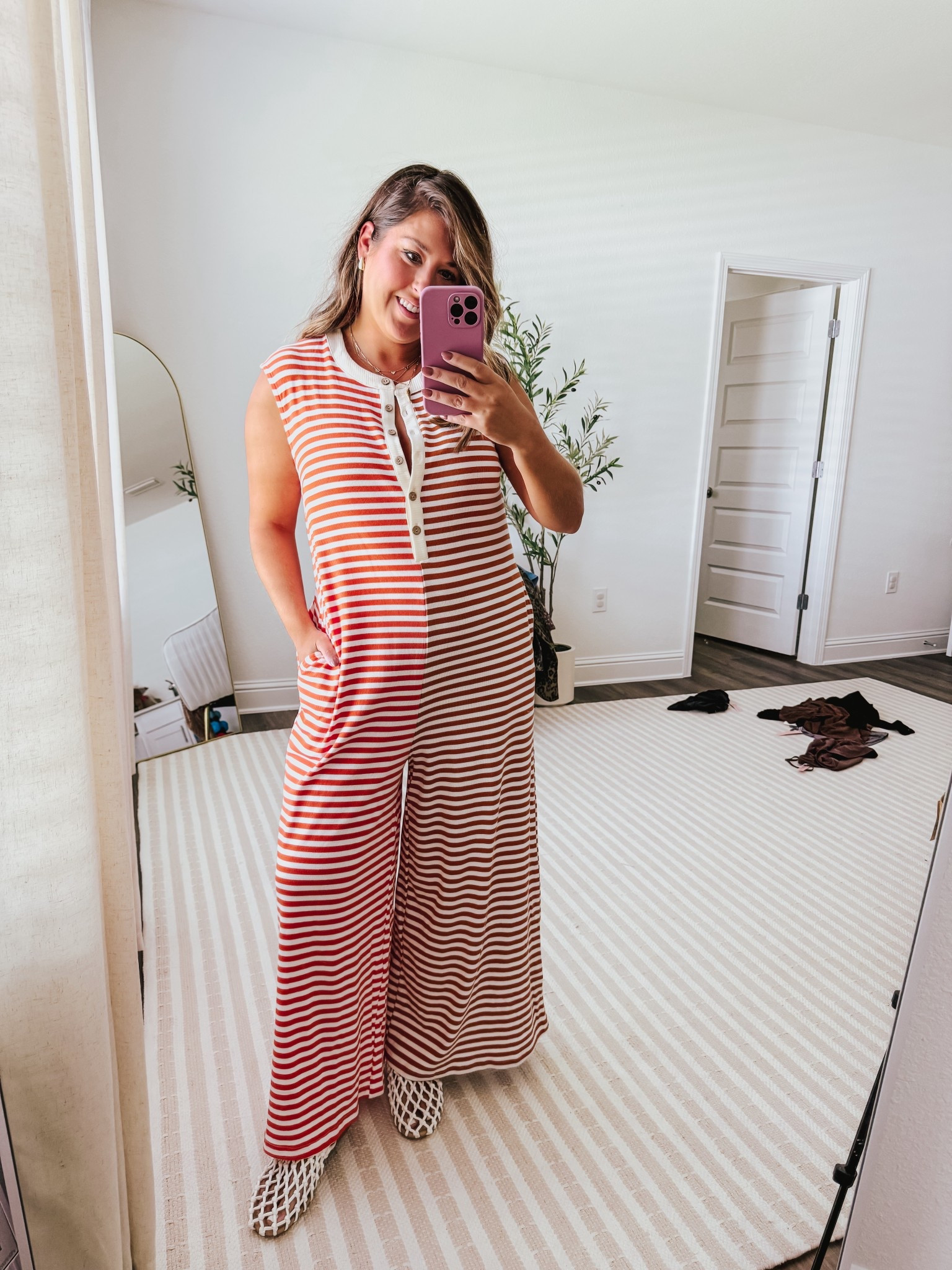 Fall jumpsuit,
Mom outfit 

Wearing medium 

#LTKSeasonal #LTKFindsUnder50