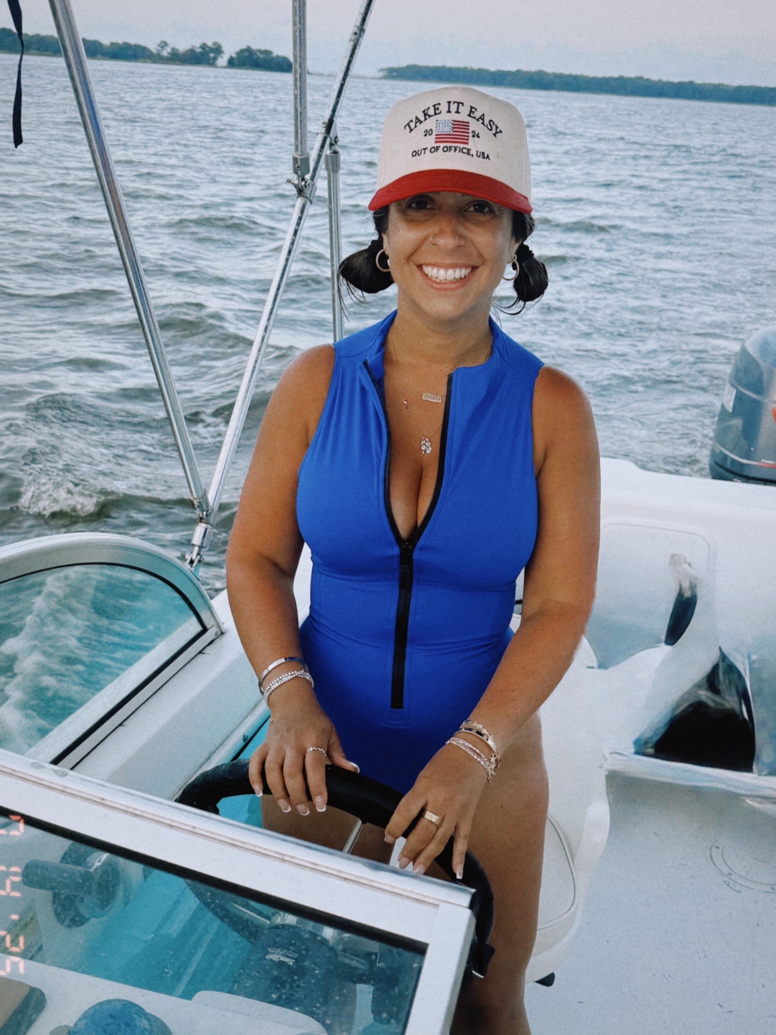 Waist snatching bathing suit in a size medium short torso. Use code WAISTED30

#LTKSaleAlert #LTKPetite #LTKSwim