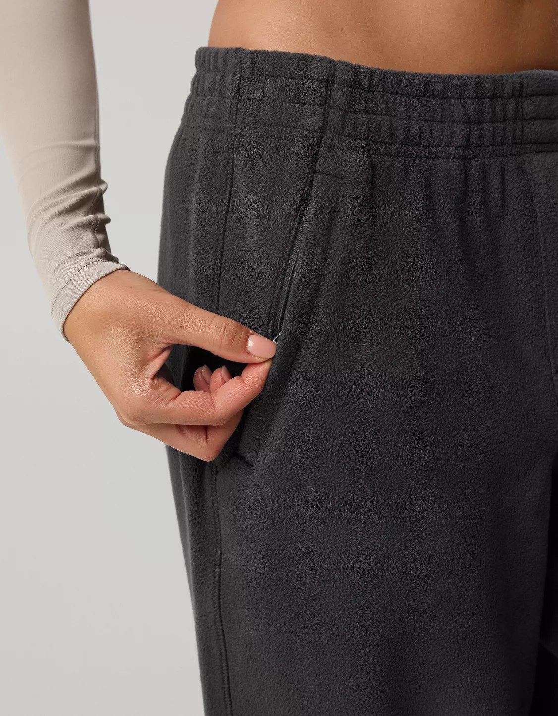 OFFLINE By Aerie Polar Fleece Barrel Pant | American Eagle Outfitters (US & CA)