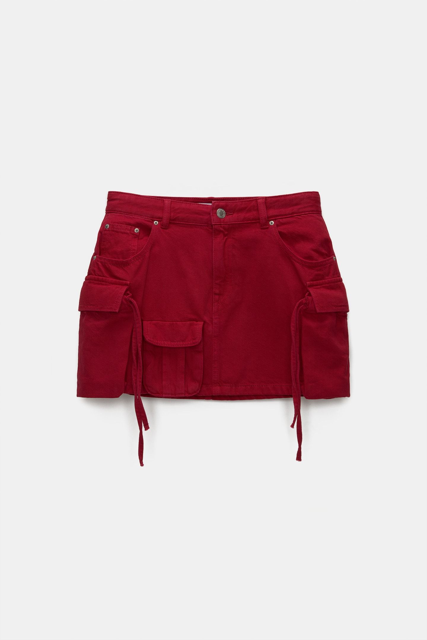 Cargo mini skirt with multiple pockets | PULL and BEAR UK