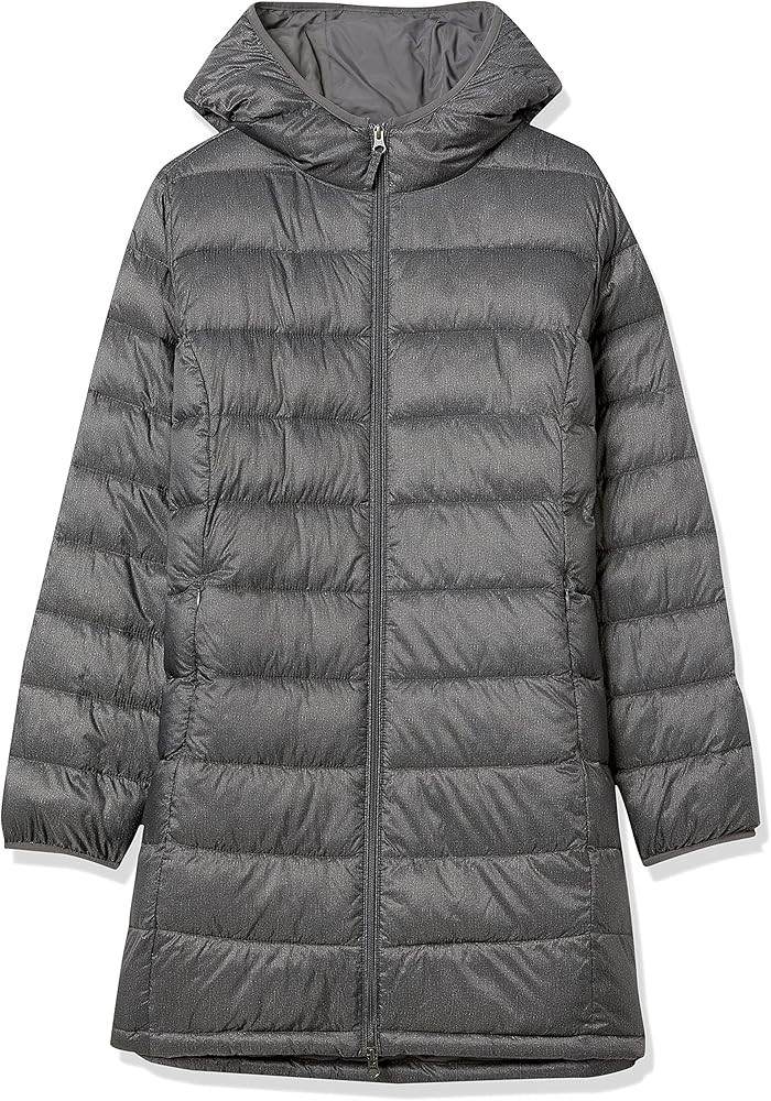 Amazon Essentials Women's Lightweight Water-Resistant Hooded Puffer Coat (Available in Plus Size) | Amazon (US)