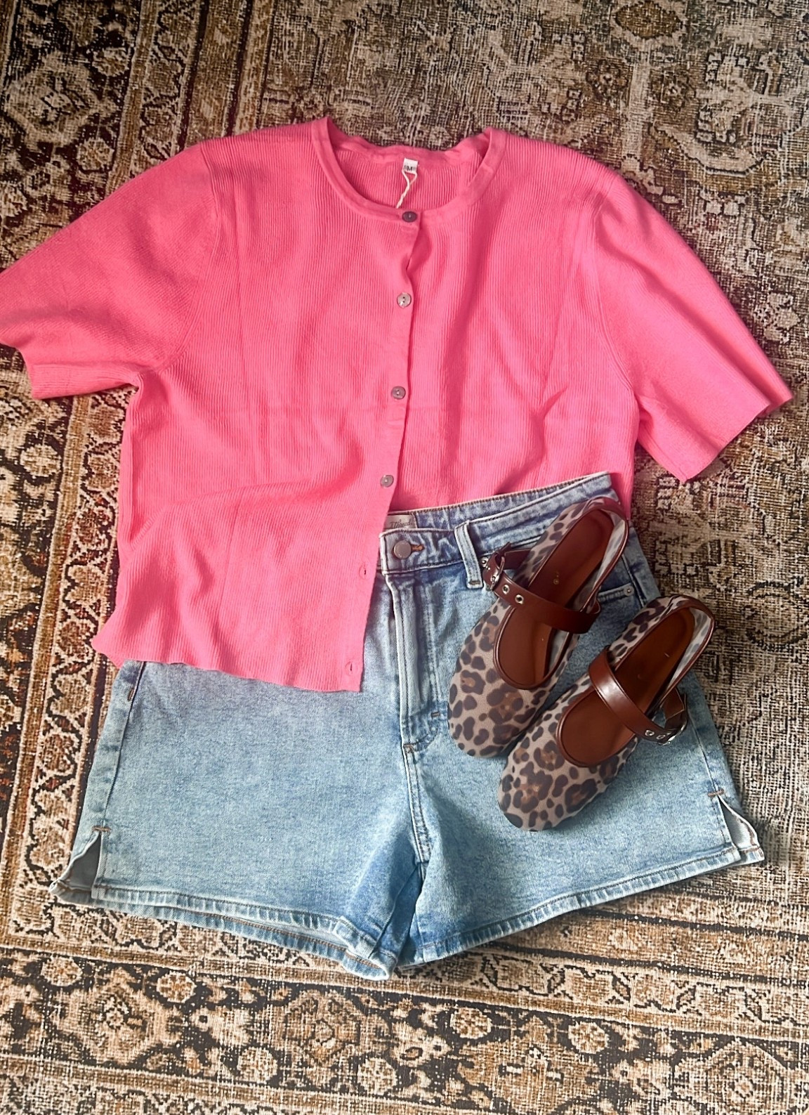 Shorts are are on major sale!!!!!! I love the way the shorts fit, they are not too right and they are the perfect length. I had to size up! 

Leopard and pink!? Say no more! This is the cutest spring outfit for the every mom. Throw some sneakers and a hat and it’s sports friendly! Or even running errand

Mom outfit / spring outfit / mom style / mom spring outfit / looks for less / target sale / target denim / target deal days / Amazon spring sale / amazon top / Amazon fashion / light wash denim shorts / mom shorts / high rise denim shorts / everday mom / casual mom outfit / pink top / pink cardigan / pink sweater / cardigan sweater / button up sweater / leopard shoes / leopard flats / spring shoes / spring sale 

#LTKSeasonal #LTKootd #LTKmomlife