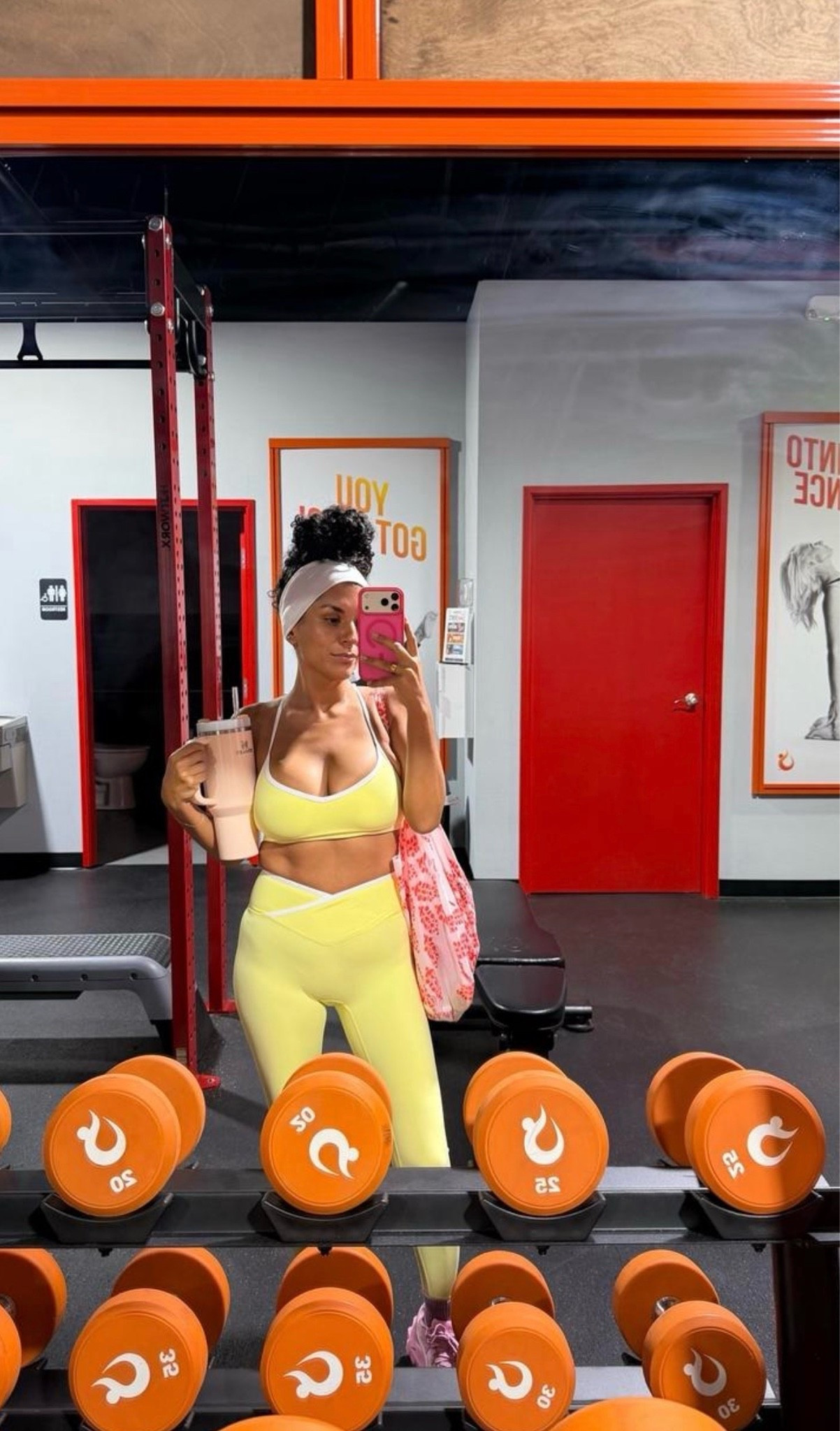 Bright sets just make workout days more fun 💛 Loving this pop of color and the matching details.

#ActivewearStyle #WorkoutSet #GymOutfit

#LTKdayinmylife #LTKfitnessgoals #LTKmorningroutine