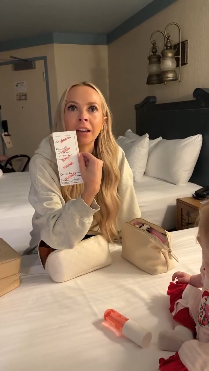 Taylor got me, I was so confused! 🤣

#LTKFamily #LTKStyleTip #LTKTravel