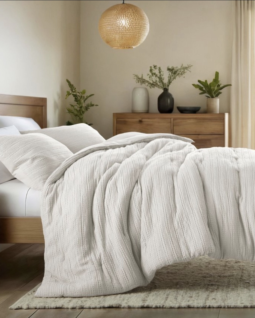 Are you ready for a refresher? 40% OFF bed & bath!! 

Bedding | comforter | sheets | towels | bathroom | target

#LTKSaleAlert #LTKselfcare #LTKHome