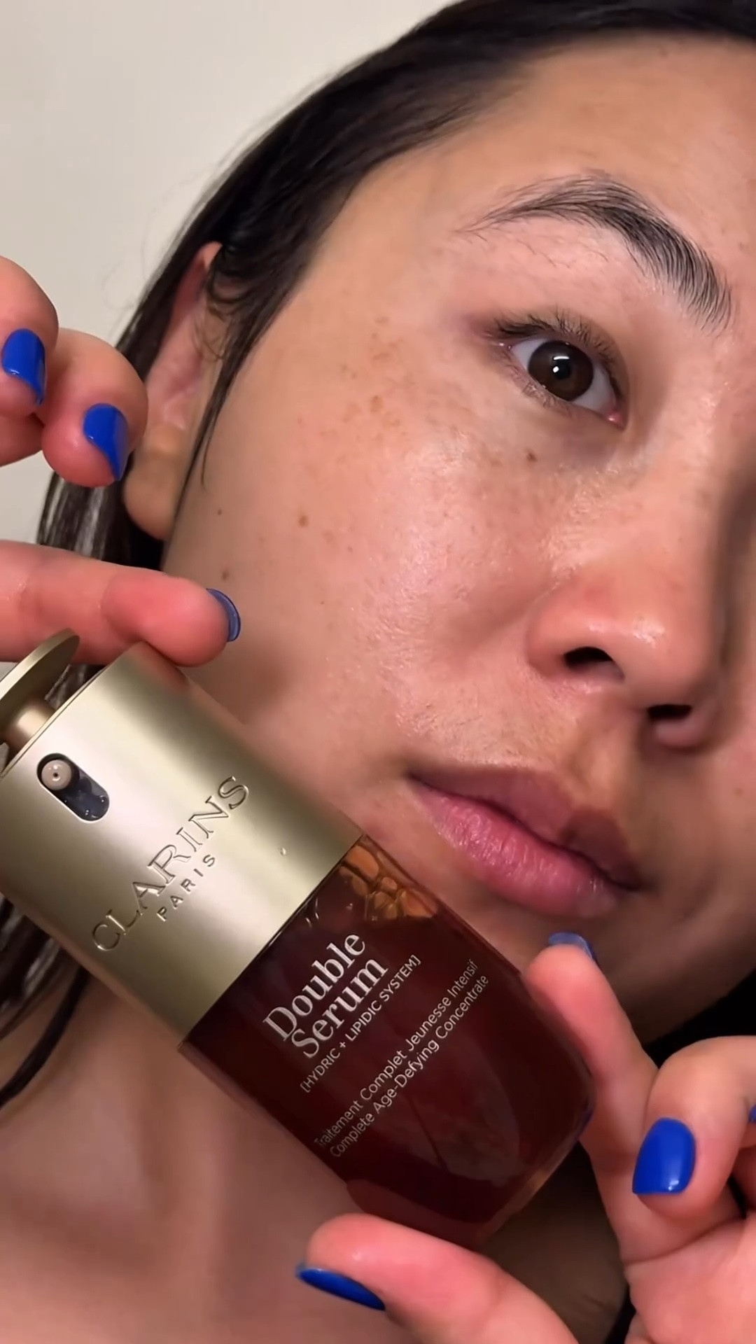 Grab them on sale!!!
Closeup shot collection with @clarinsusa

#LTKSaleAlert