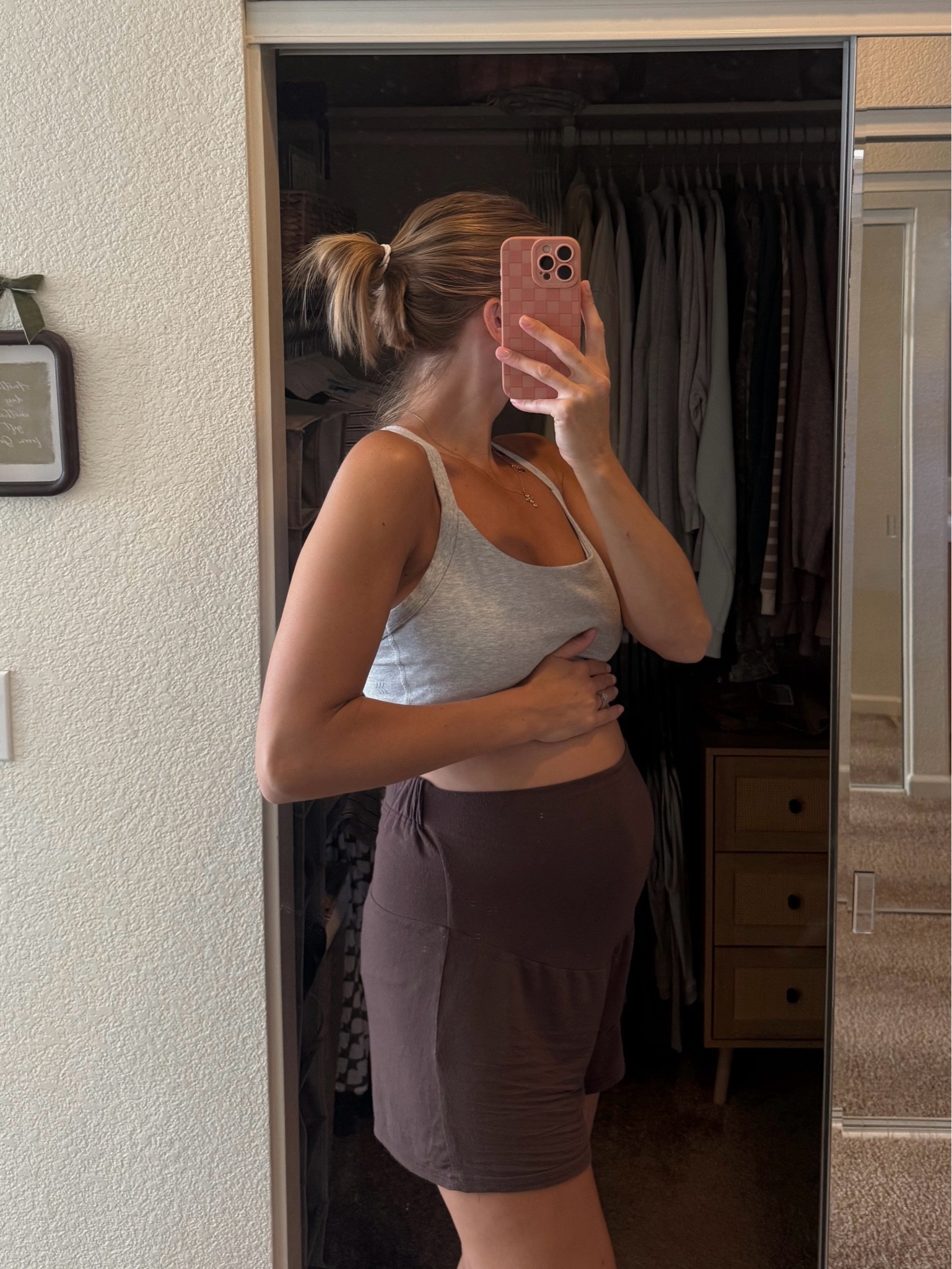 I cannot get enough of these maternity shorts! Soooo soft and perfect for the 5 month bump and room to grow :)