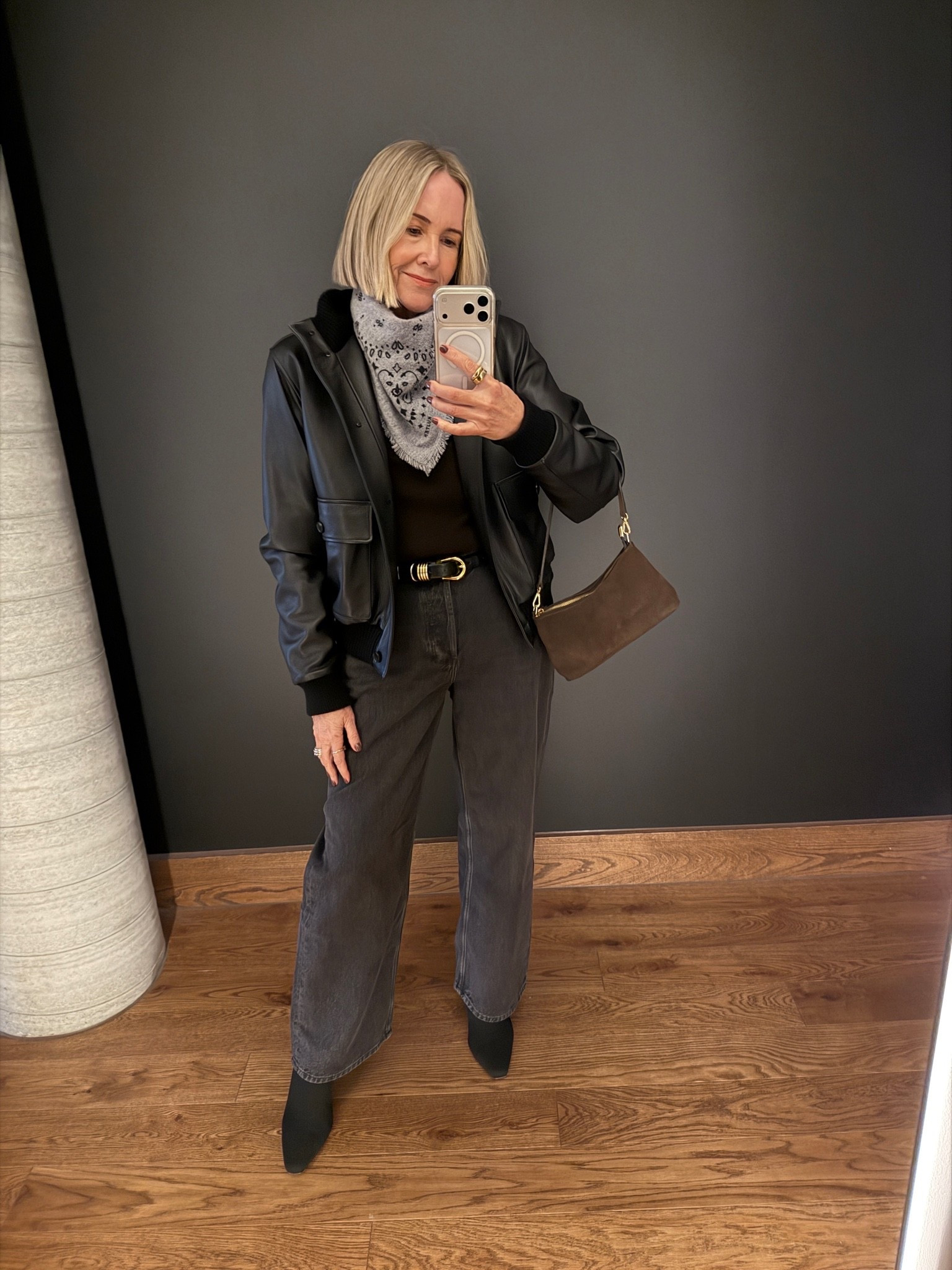 Long sleeve tee - size L
Jeans - size 28

Jacket: IDA+S (code NIKK10)
Boots: FRANKIE4 Melrose (code NIKKI20)
Scarf: Kujten

#LTKaustralia #LTKwinter #LTKover50style