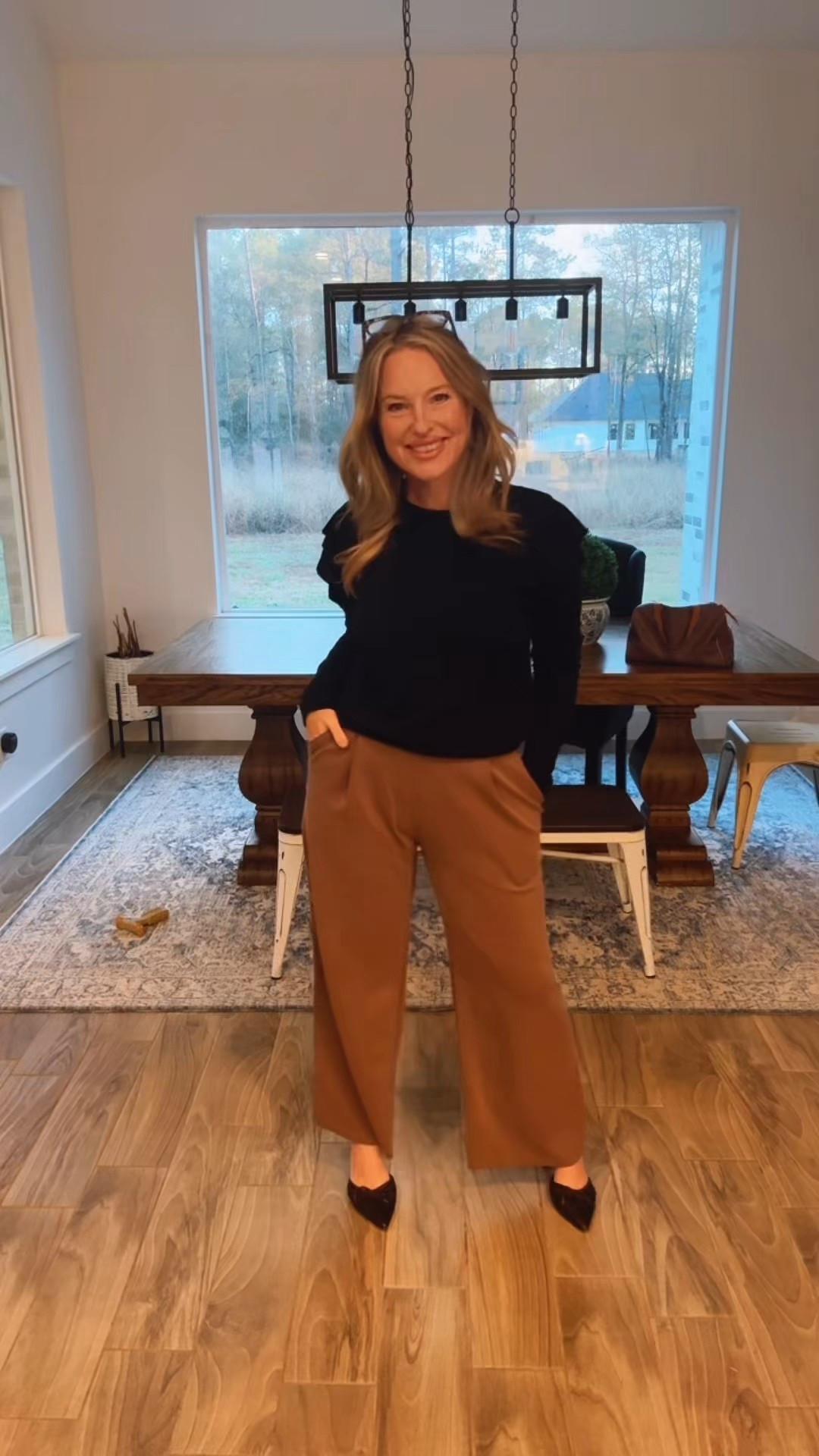 Work pants that are comfortable enough to feel like sweatpants. Amazon find 

#LTKWorkwear #LTKOver40 #LTKootd