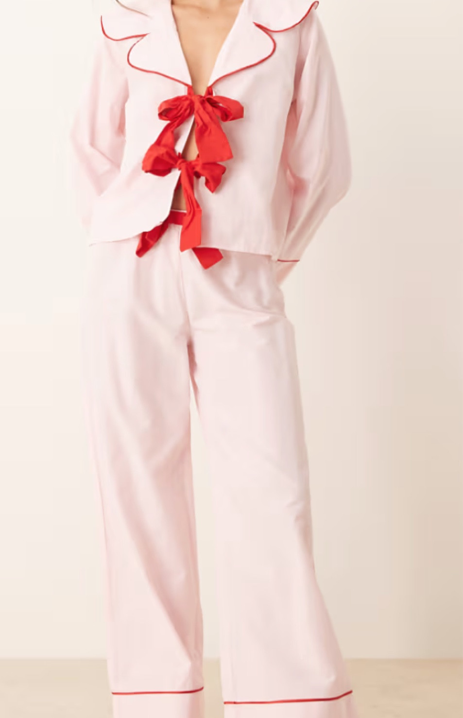 Valentine’s PJS💖✨💌

#LTKHome #LTKSeasonal #LTKFindsUnder100