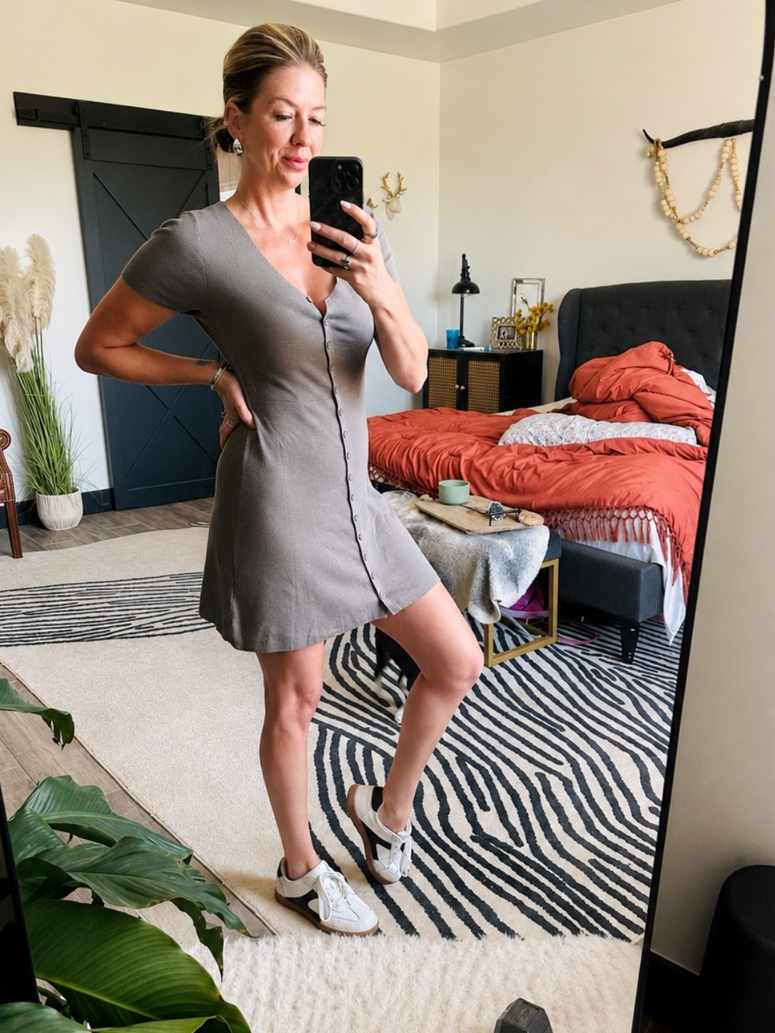 The perfect weekend dress! Dress up or down, so comfy!

#LTKdayinmylife #LTKootd #LTKmomlife