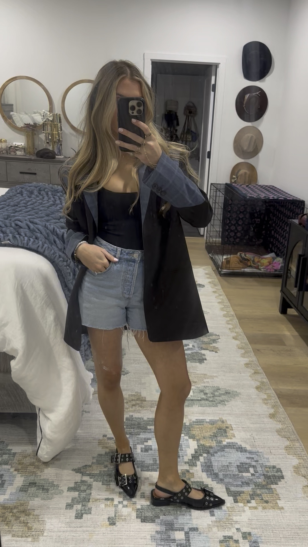 Monday night girls night ! Easy outfit to recreate my favorite denim shorts from Rollas with my Good American Bodysuit these are a scuba material they are amazing and really snatch. My blazer is from rent the runway and My rent the runway code is “RTRXSVOSEN50” Rent the runway is one of my fav clothing rental services. You can choose your own plan to rent any number of items for any occasion from weddings to work to game day to everything in between. ✨ 

#LTKFindsUnder100 #LTKootd #LTKSaleAlert