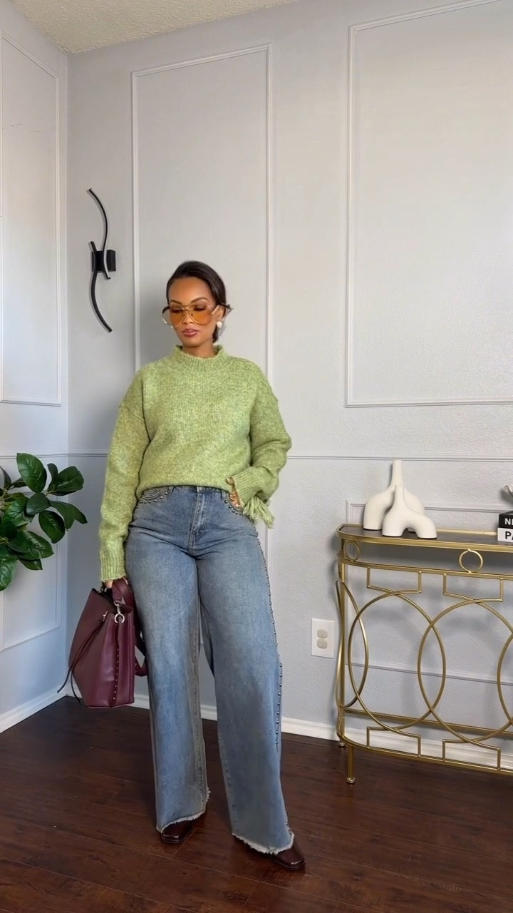 Thursday outfit w/ fringe sweater obsessed 🥹

#grwm #outfitinspo #fashionstyle #kniteveryday #ootd #casualstyle #fashion