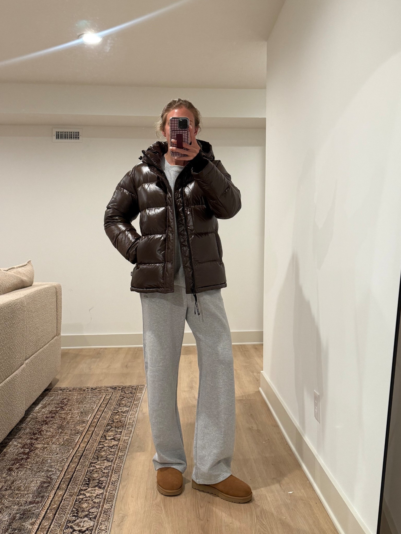 Aritzia super puff coats! Run tts but I  size up to medium to layer thicker sweaters underneath. This coat is worth the hype and I’ve had my first super puff for 3 years now! It’s super warm but also not heavy and bulky! Tall girl friendly too! Linked other length options below under “similar"

BASE UNDERNEATH: wearing medium in sweatshirt and medium TALL in lounge pants! Tall and + petite sizes! 

Winter coats, puffer coats, outdoors wear 

 #LTKSeasonal 

#LTKTall

#LTKTall