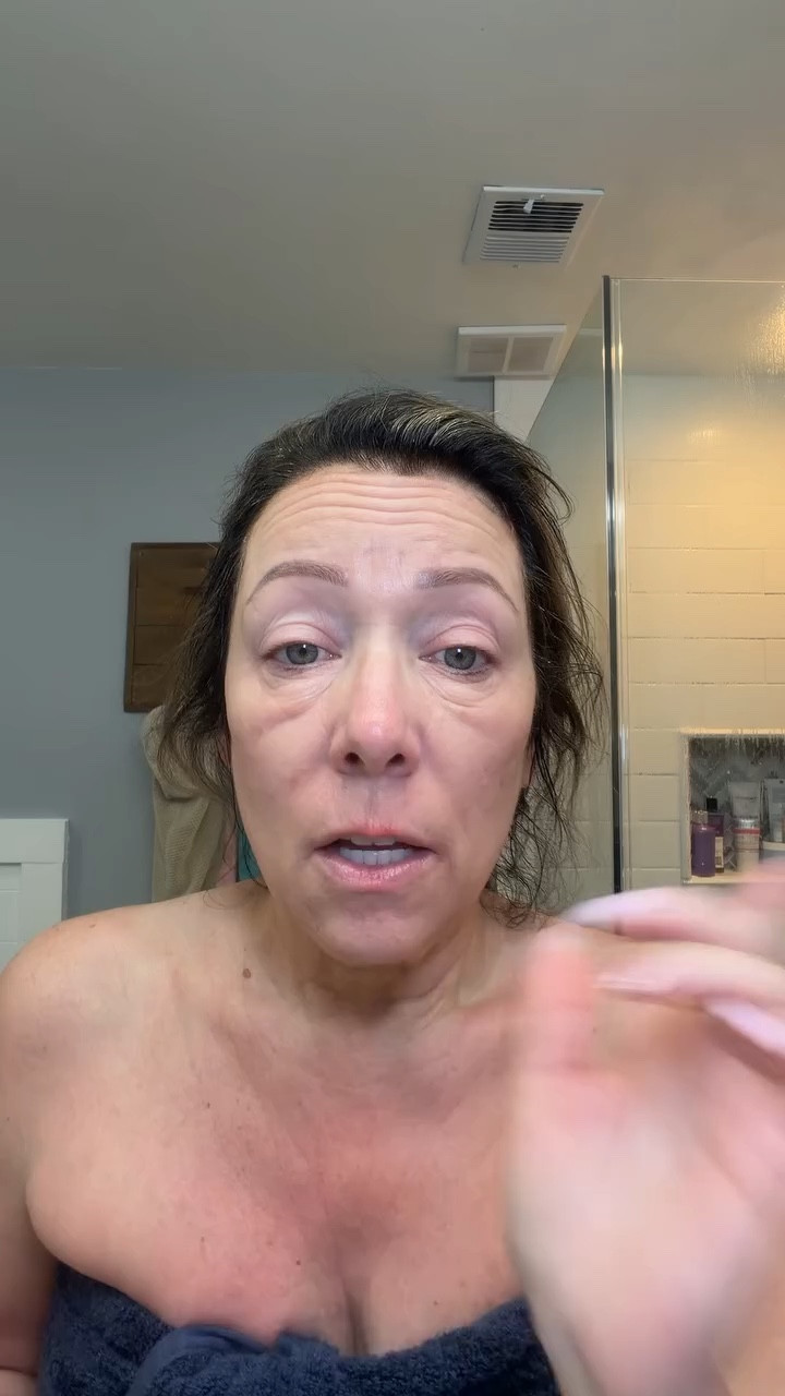 Remedy Dark Spot Corrector is a lightweight serum designed to help improve the appearance of dark spots and uneven skin tone for a brighter, more even complexion. Remedy Science #DarkSpotCorrector #SkincareRoutine #EvenSkinTone #GlowingSkin #BeautyRoutine