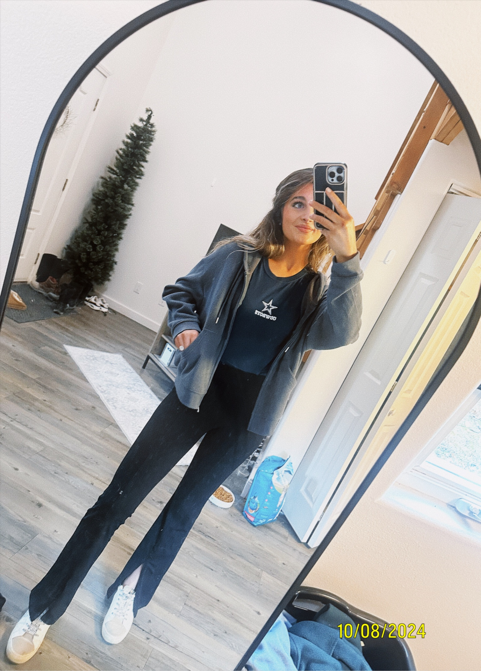 fave comfy look right now 🤩 

#LTKFindsUnder100 #LTKFindsUnder50 #LTKStyleTip