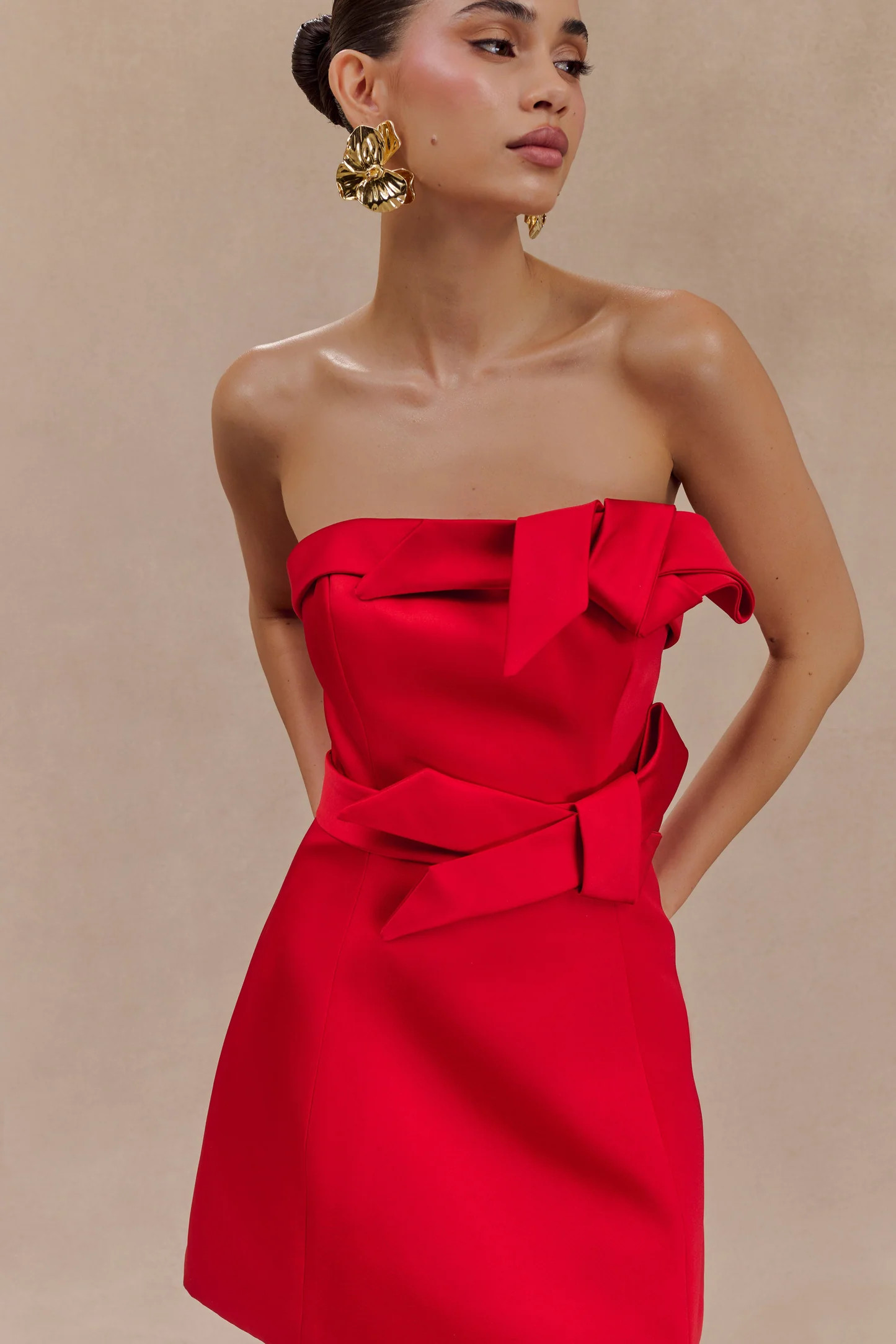 Tatiana Satin Strapless Bow Mini Dress - Red | MESHKI US