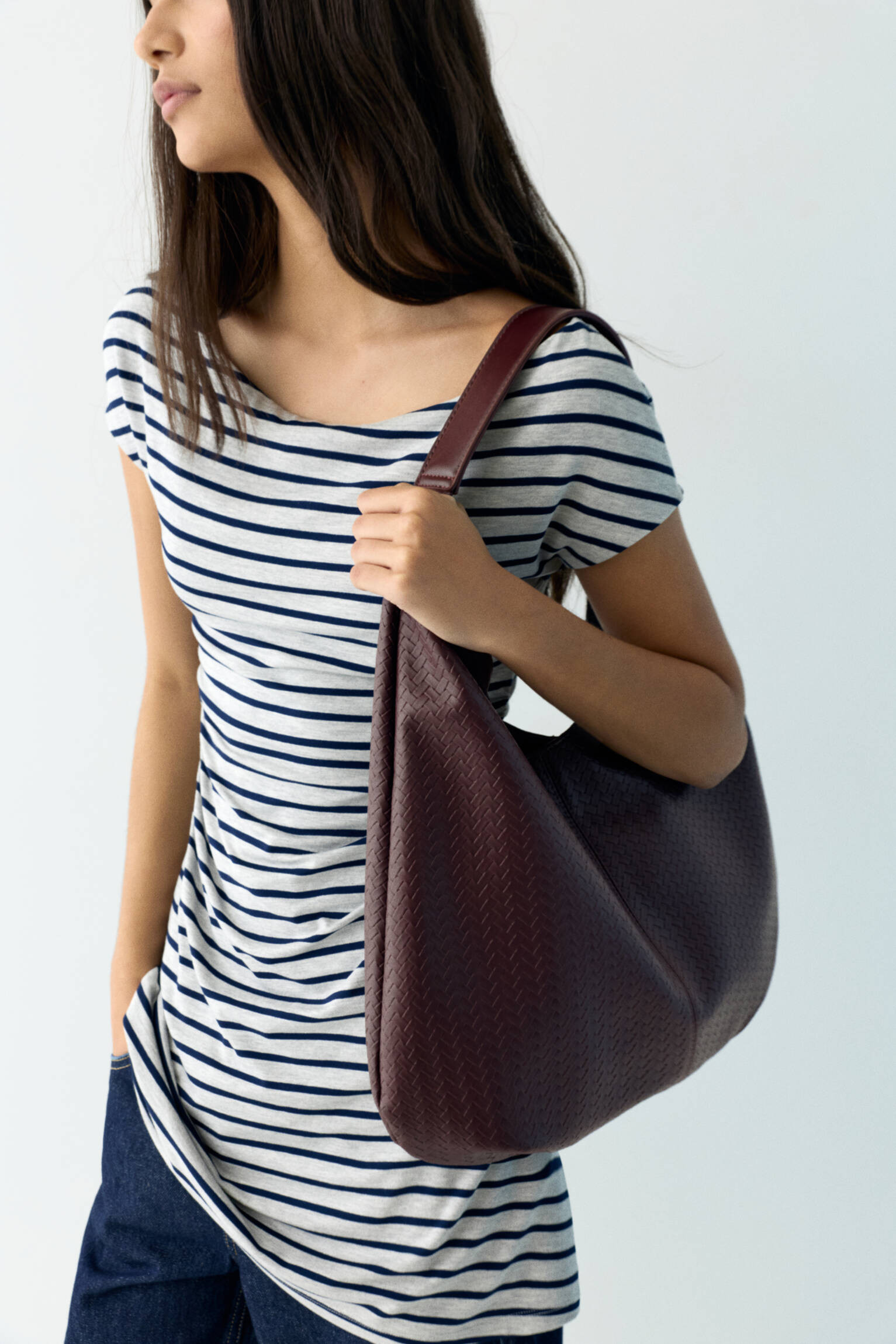 Woven-effect tote bag - Pull&Bear United Kingdom | PULL and BEAR UK