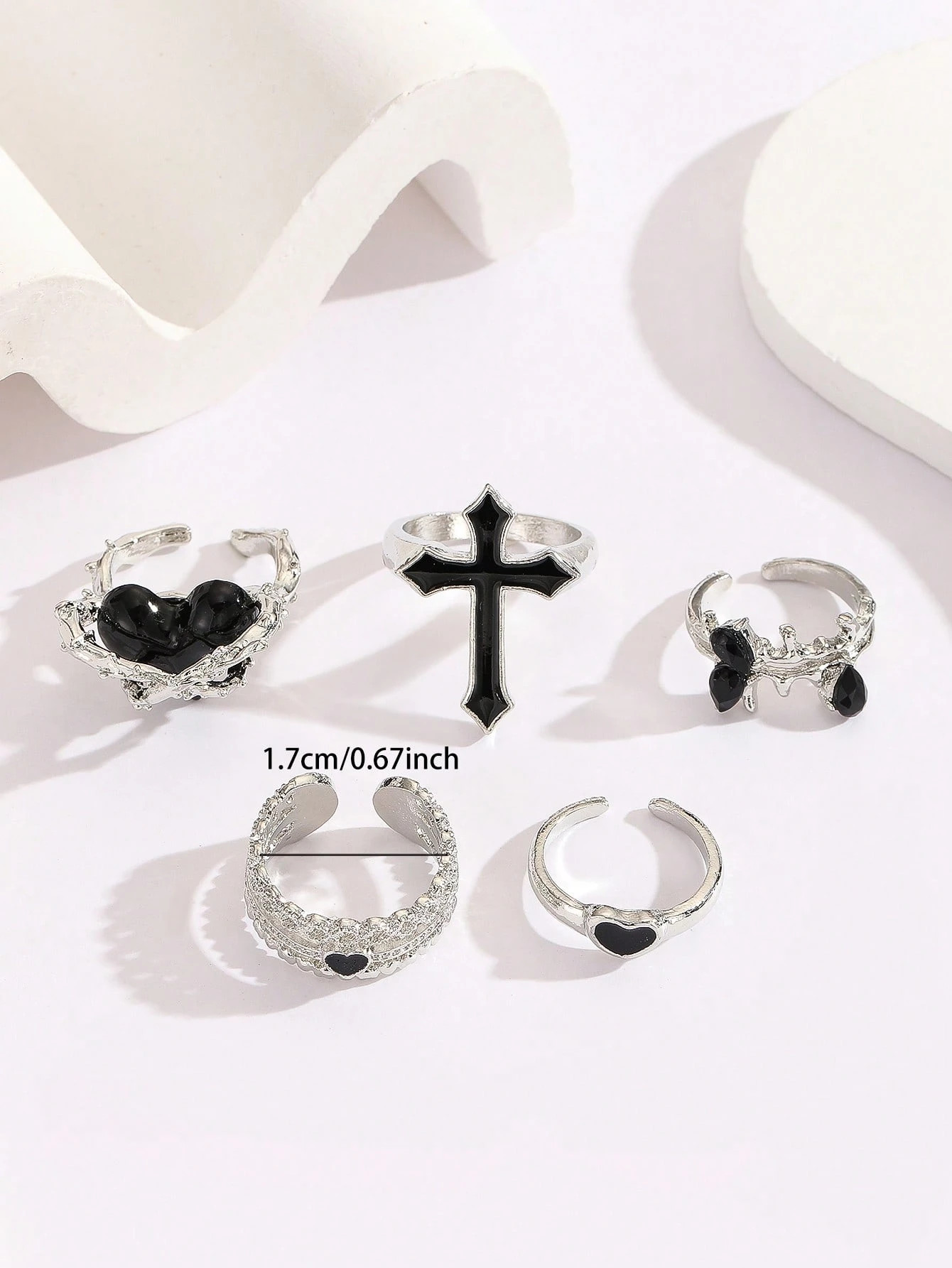 5pcs Set Vintage Black Heart & Cross Rhinestone Inlaid Adjustable Solitaire Ring Set, Suitable For Holiday Gifts | SHEIN