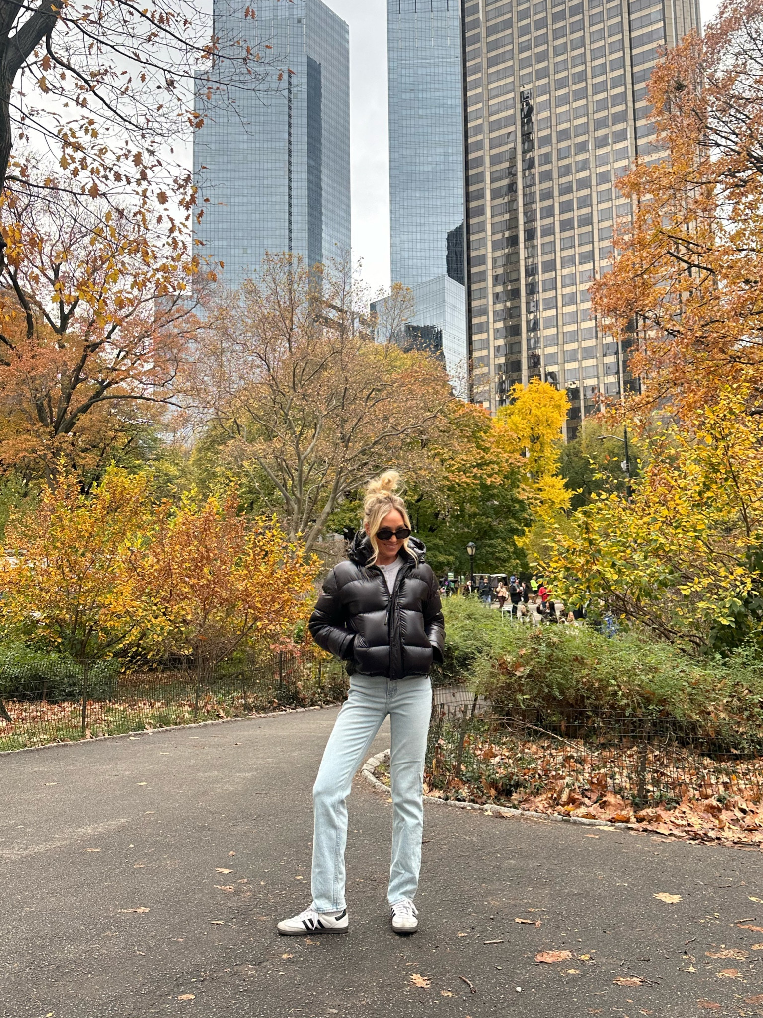 Aritzia super puff is sooo warm and cozy! Wearing size small, so good and very worth every penny! Denim runs tts! 

#LTKSeasonal #LTKHoliday #LTKStyleTip