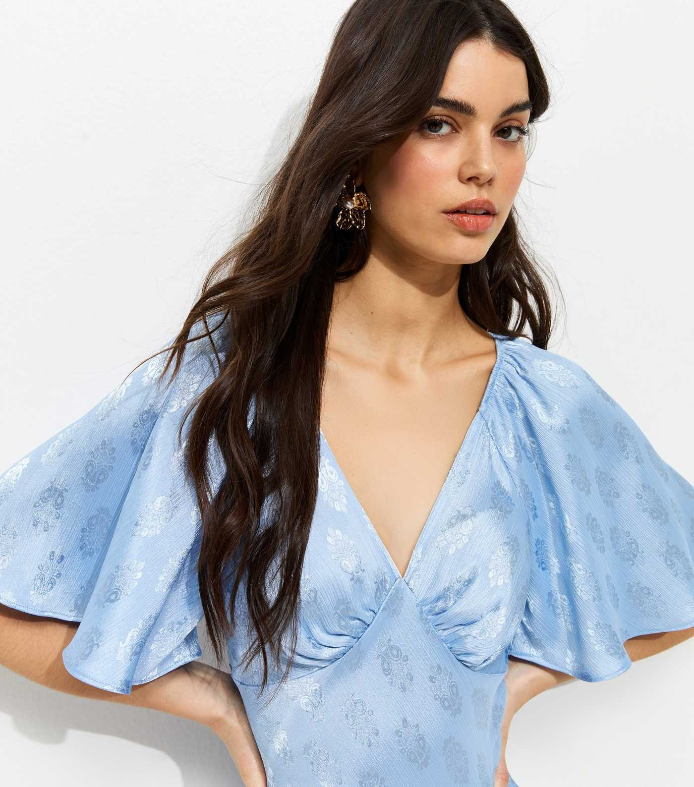 Light Blue Paisley Pattern Jacquard Flutter Sleeve Midi Dress | New Look | New Look (UK)
