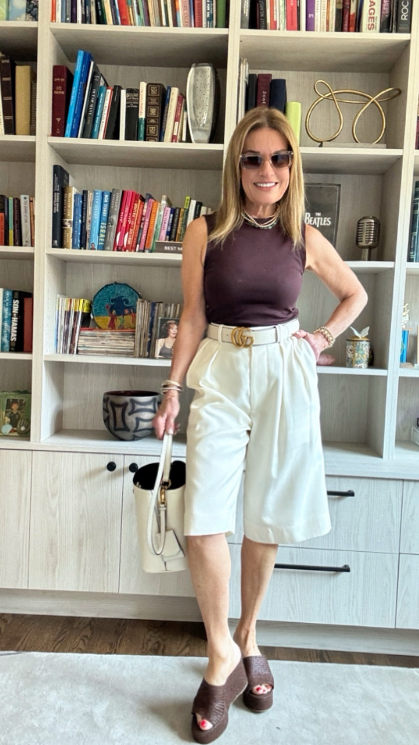 Combining the 2 season: goodbye summer
hello fall.
Here’s what I chose to wear!

#LTKFallSale #LTKStyleTip #LTKSeasonal